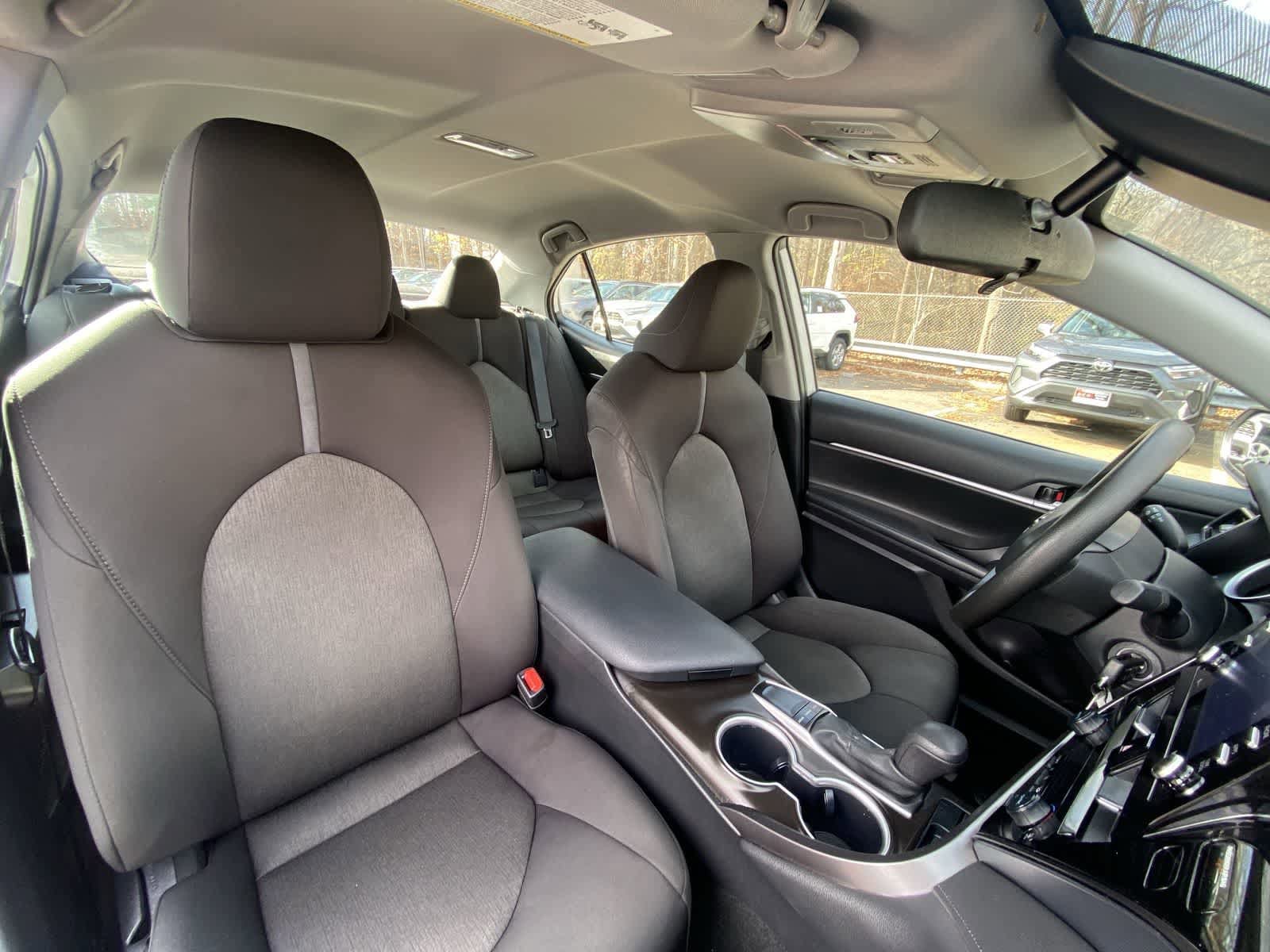 Thumbnail: 2023 Toyota Camry - 28