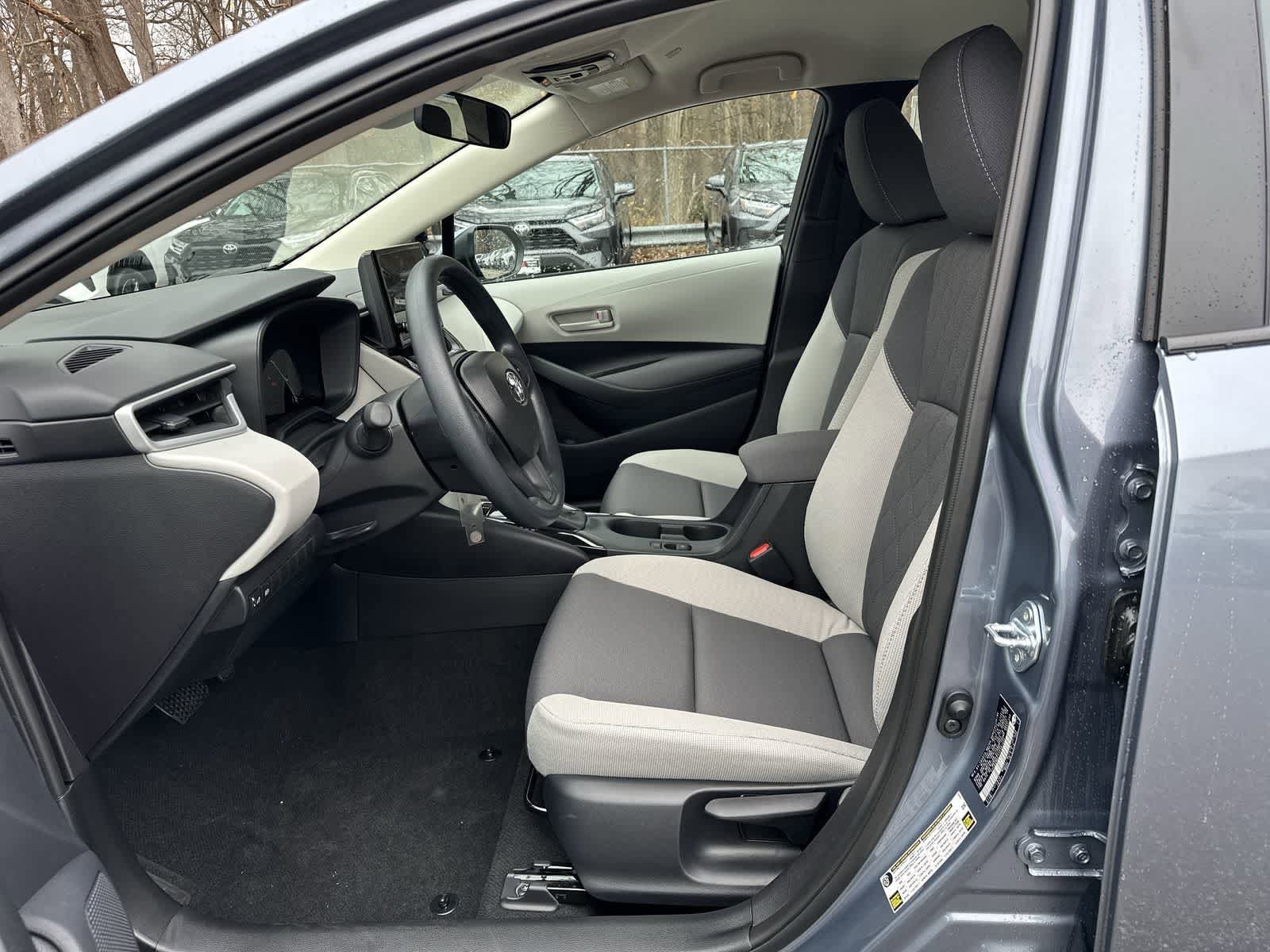 Thumbnail: 2026 Toyota Corolla - 26