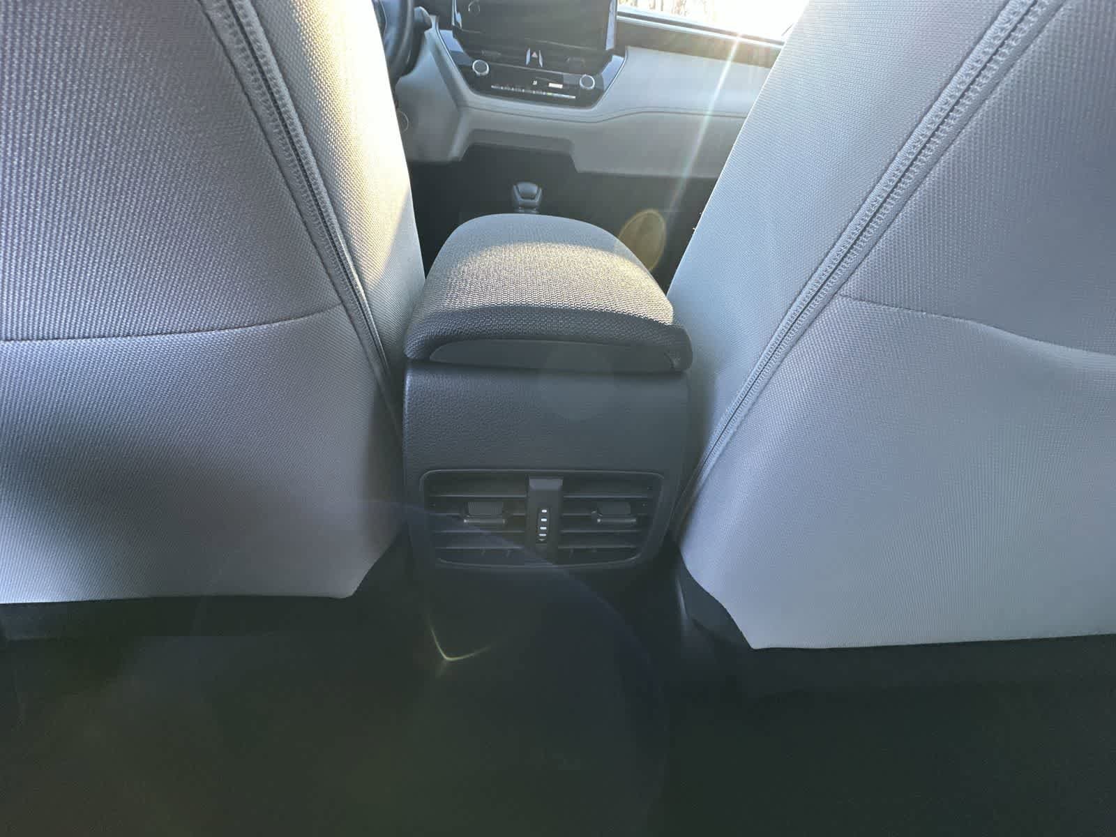 Thumbnail: 2026 Toyota Corolla Cross - 33