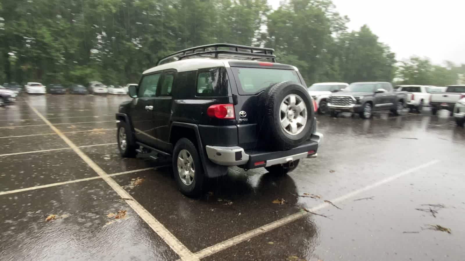 Thumbnail: 2008 Toyota FJ Cruiser - 7
