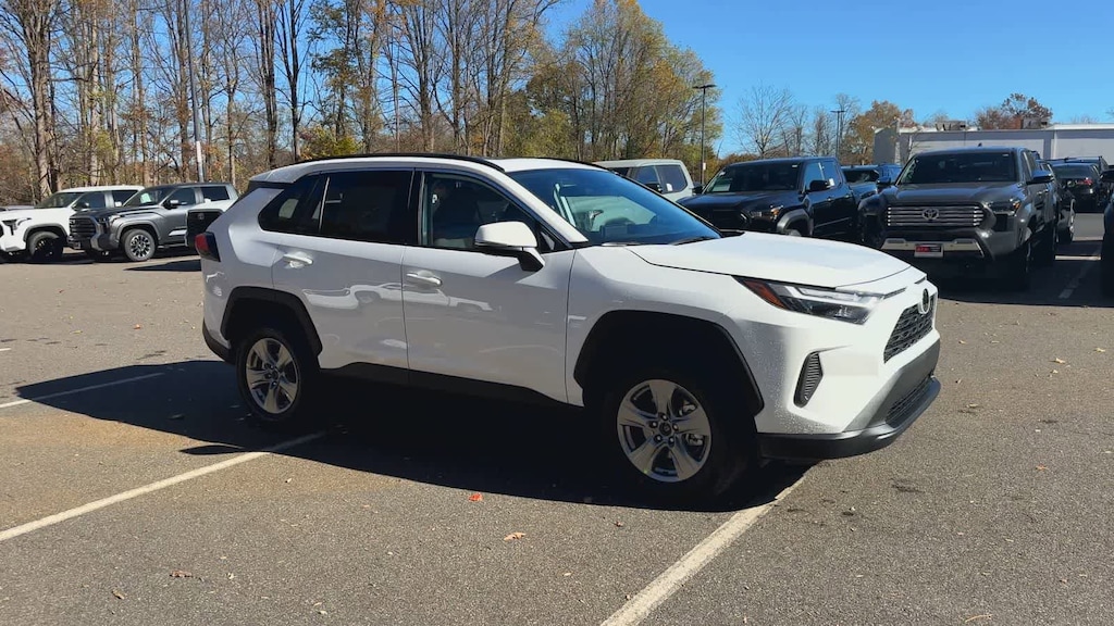 New 2025 Toyota RAV4 XLE SUV