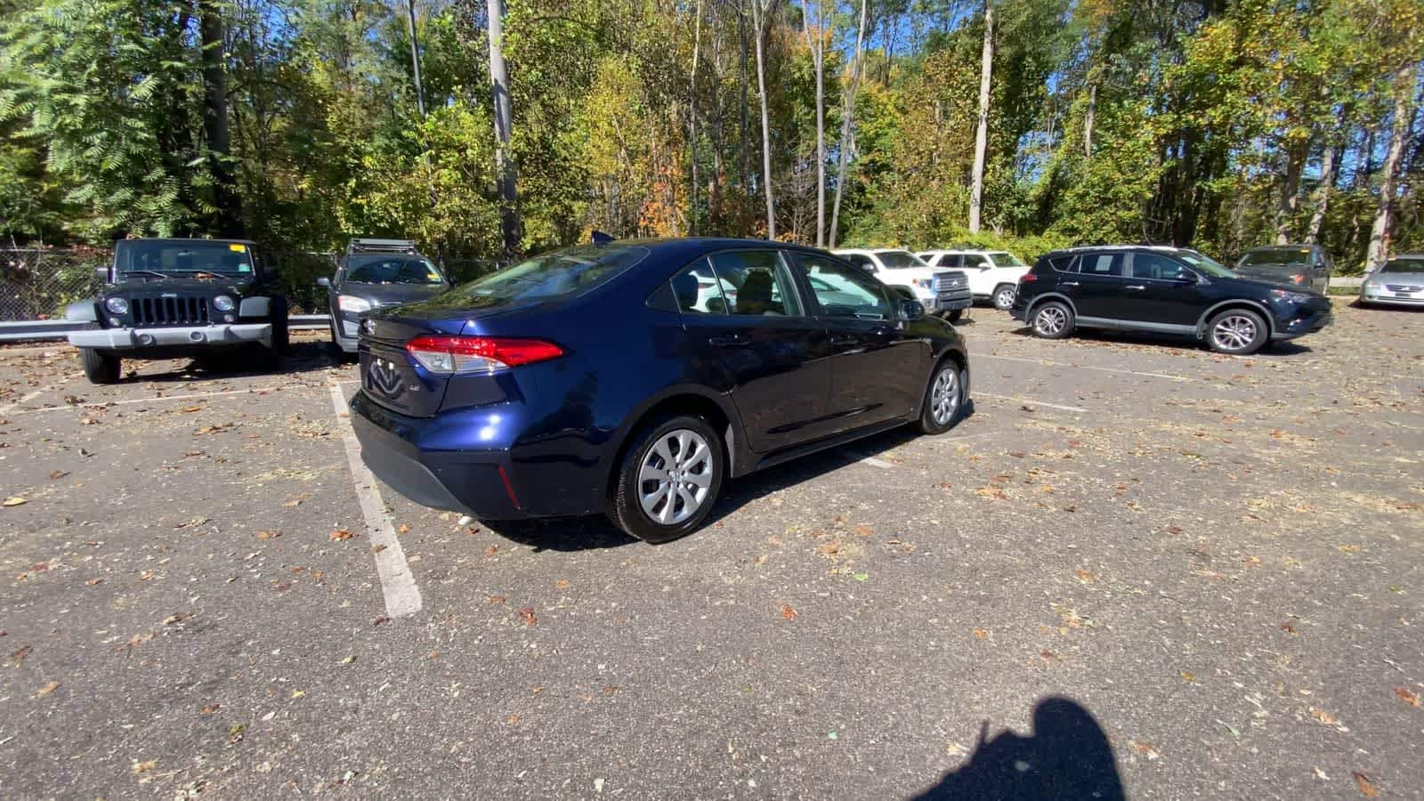 Thumbnail: 2024 Toyota Corolla - 8