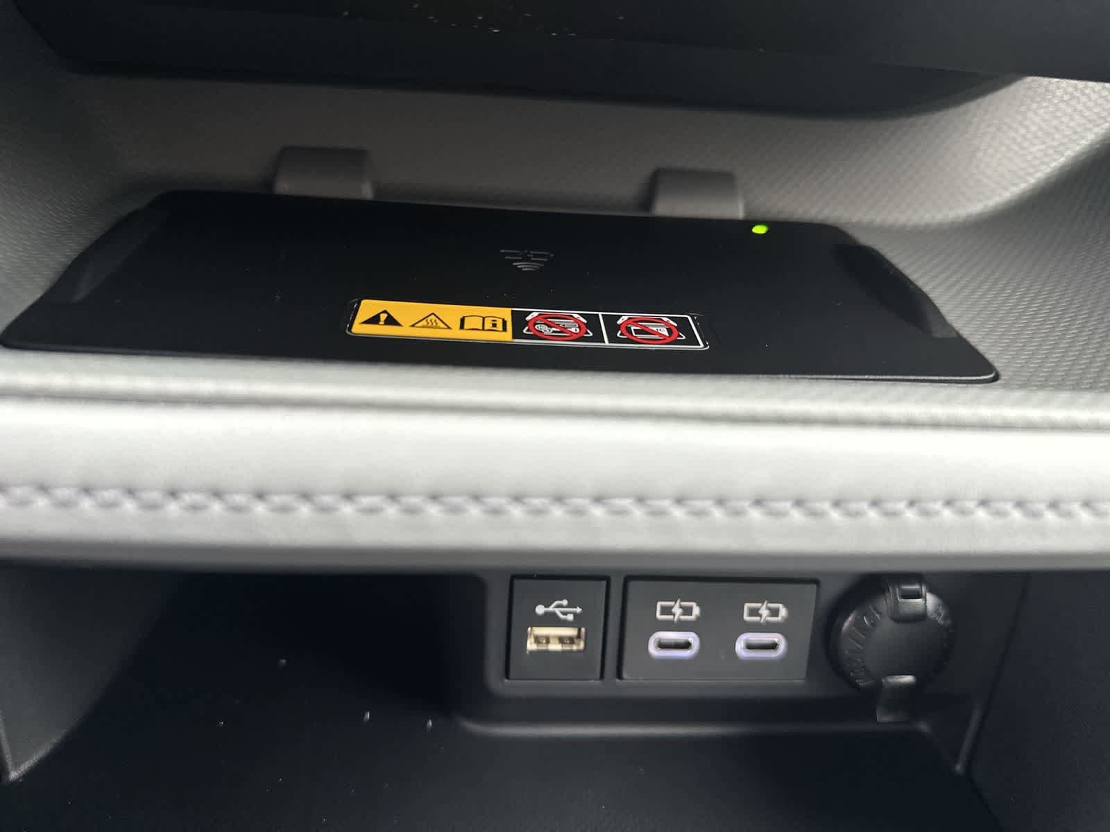 Thumbnail: 2026 Toyota Highlander - 26