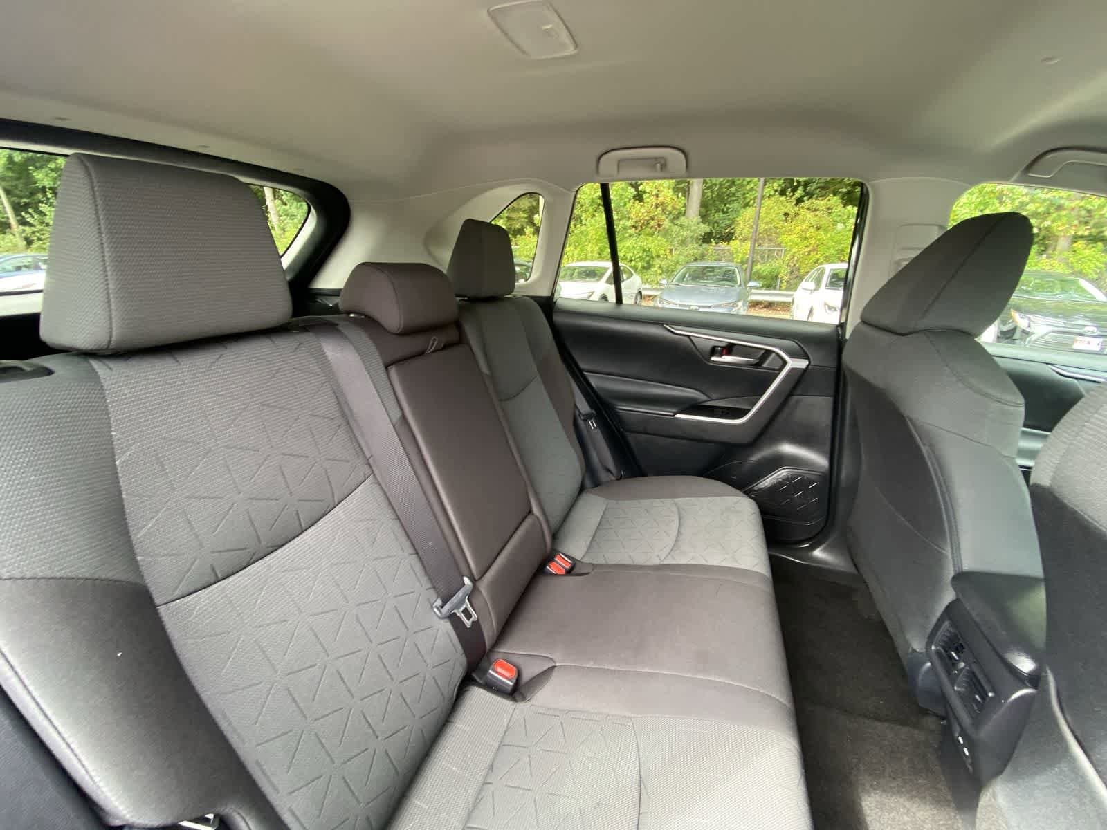 Thumbnail: 2024 Toyota RAV4 - 23