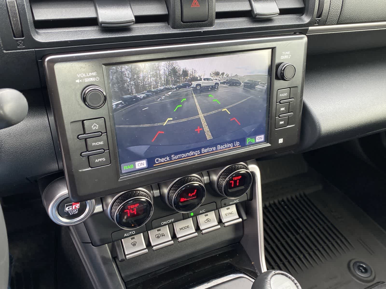 Thumbnail: 2023 Toyota GR86 - 30