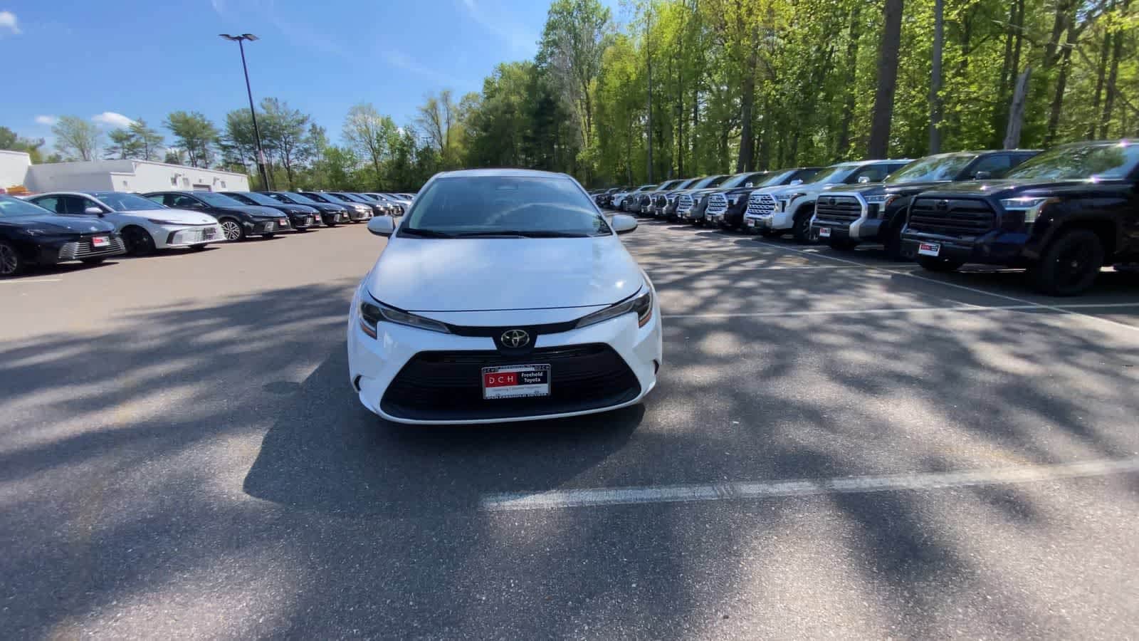2024 Toyota Corolla LE - Photo 6