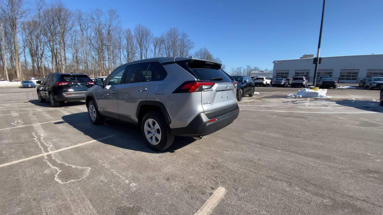 Thumbnail: 2025 Toyota RAV4 - 11