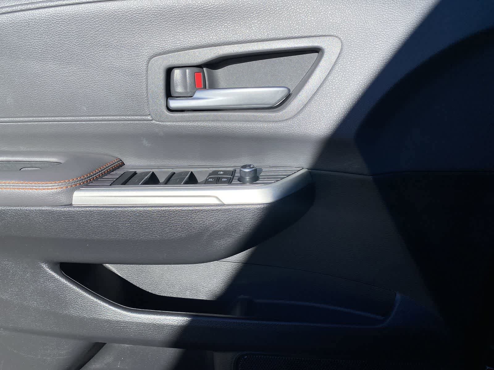 Thumbnail: 2023 Toyota Sienna - 19