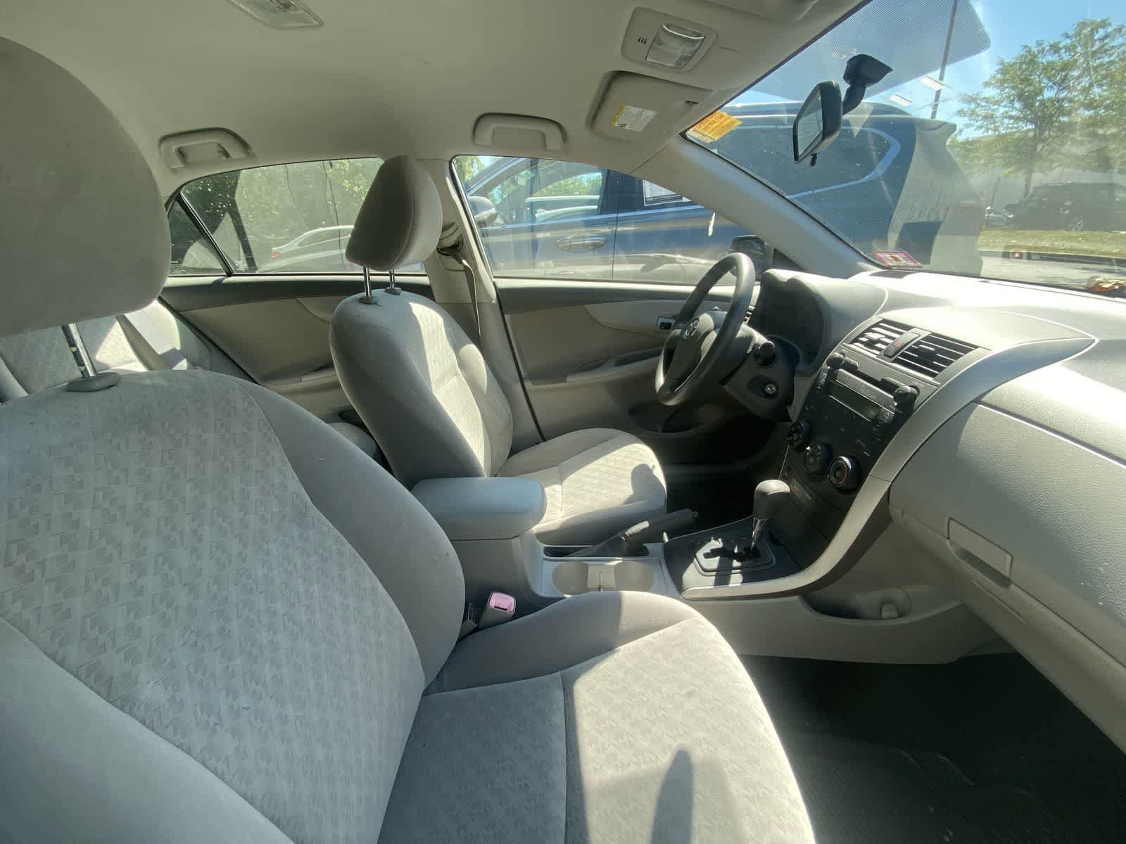 Thumbnail: 2009 Toyota Corolla - 5
