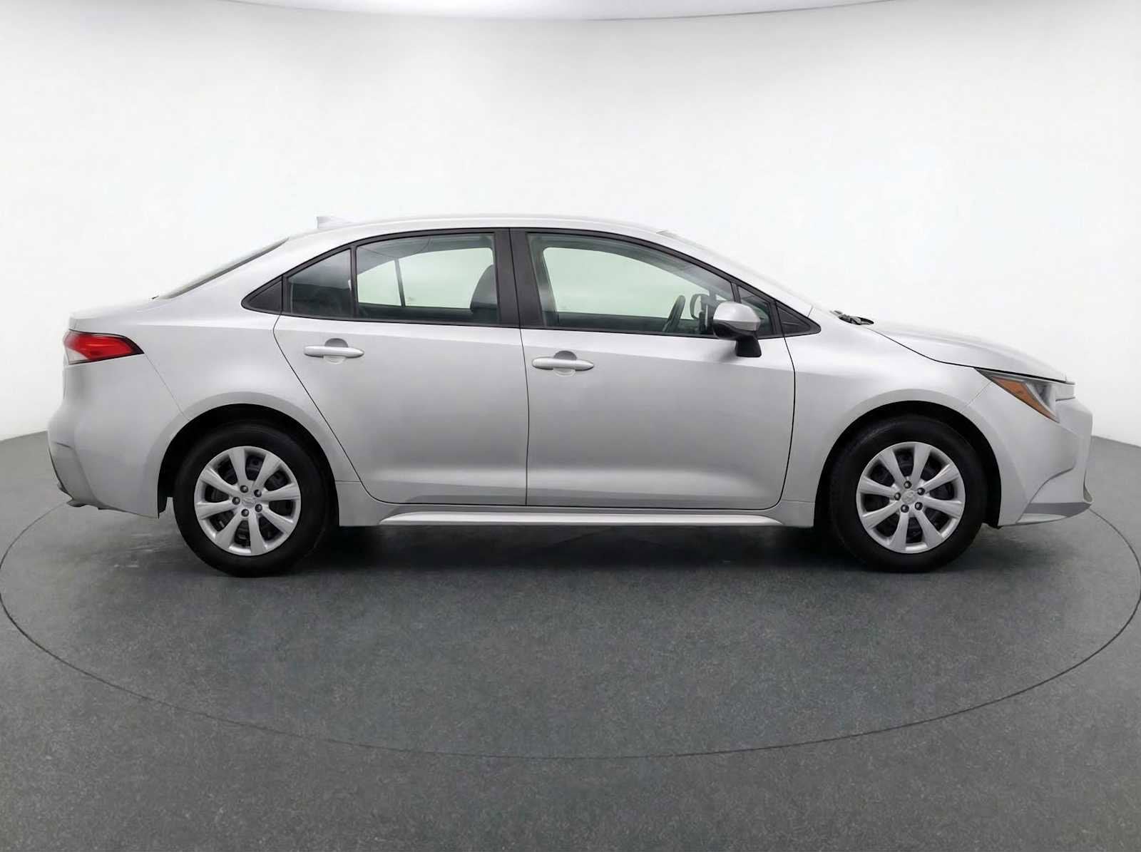 Thumbnail: 2024 Toyota Corolla - 9