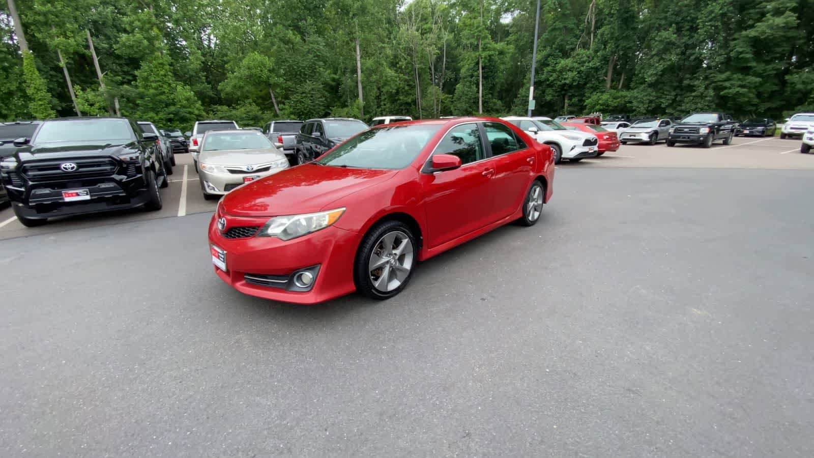 Thumbnail: 2012 Toyota Camry - 4