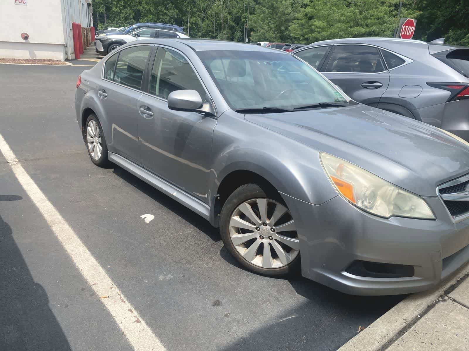 Thumbnail: 2010 Subaru Legacy - 4