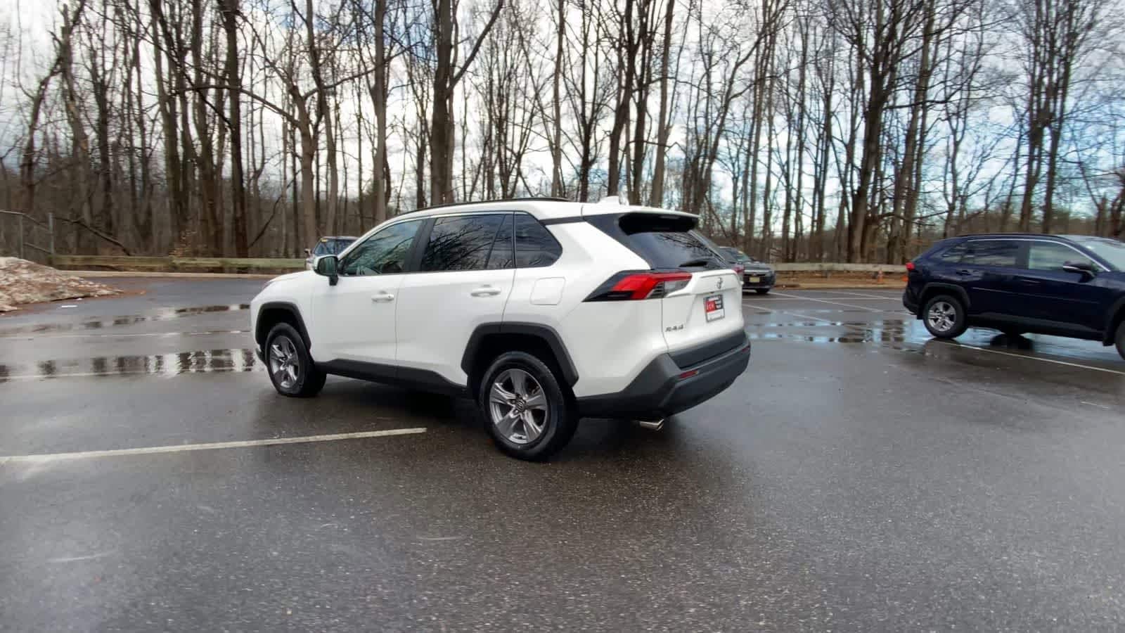 Thumbnail: 2024 Toyota RAV4 - 11