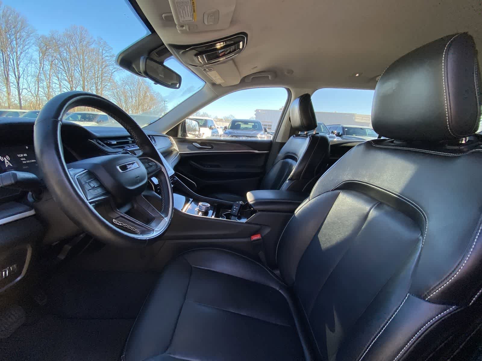 Thumbnail: 2021 Jeep Grand Cherokee L - 23