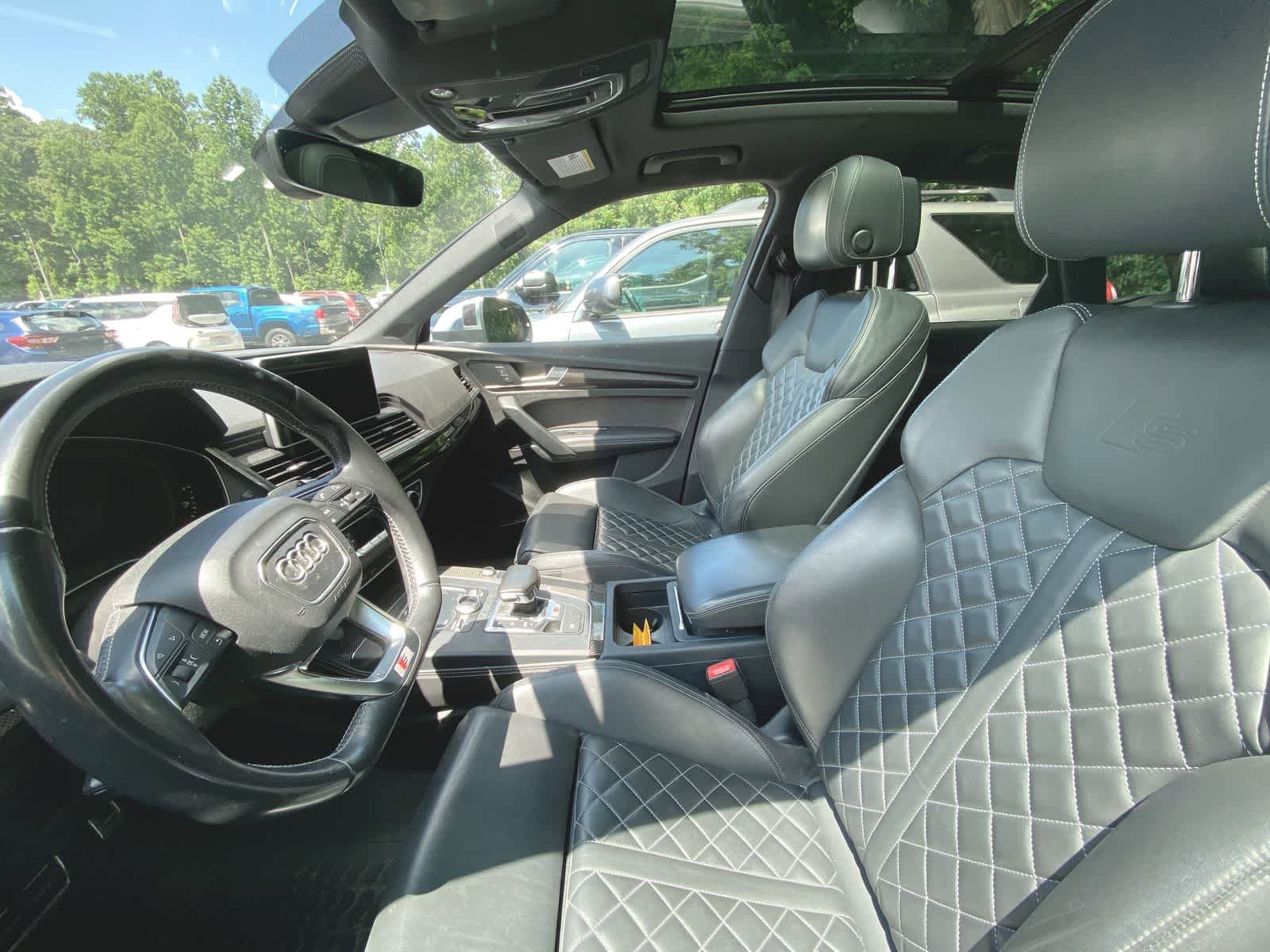 Thumbnail: 2018 Audi SQ5 - 10