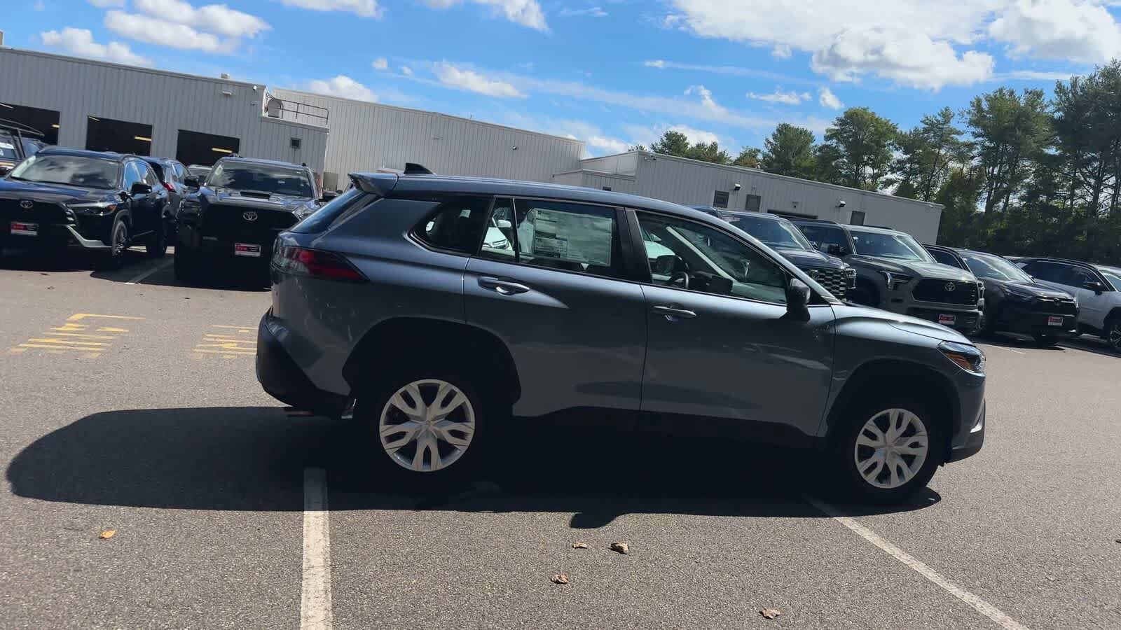 Thumbnail: 2026 Toyota Corolla Cross - 9