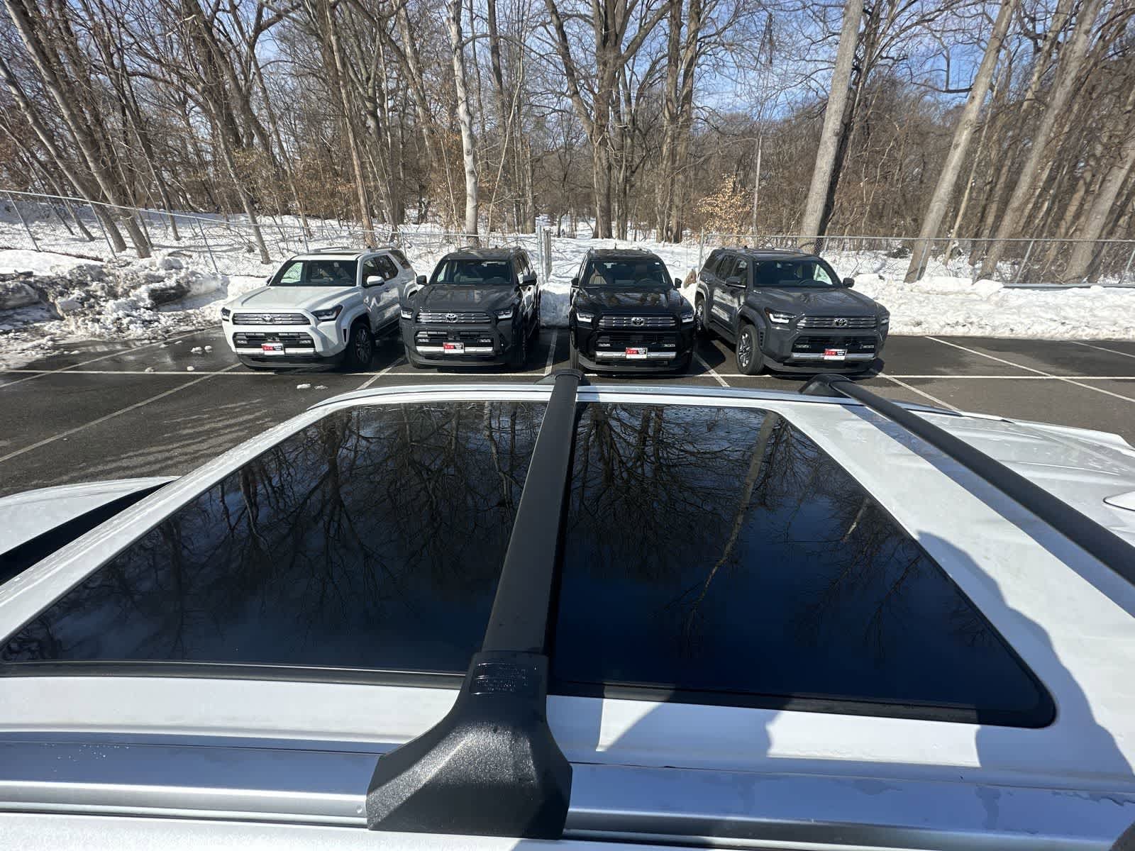 Thumbnail: 2025 Toyota Highlander - 16