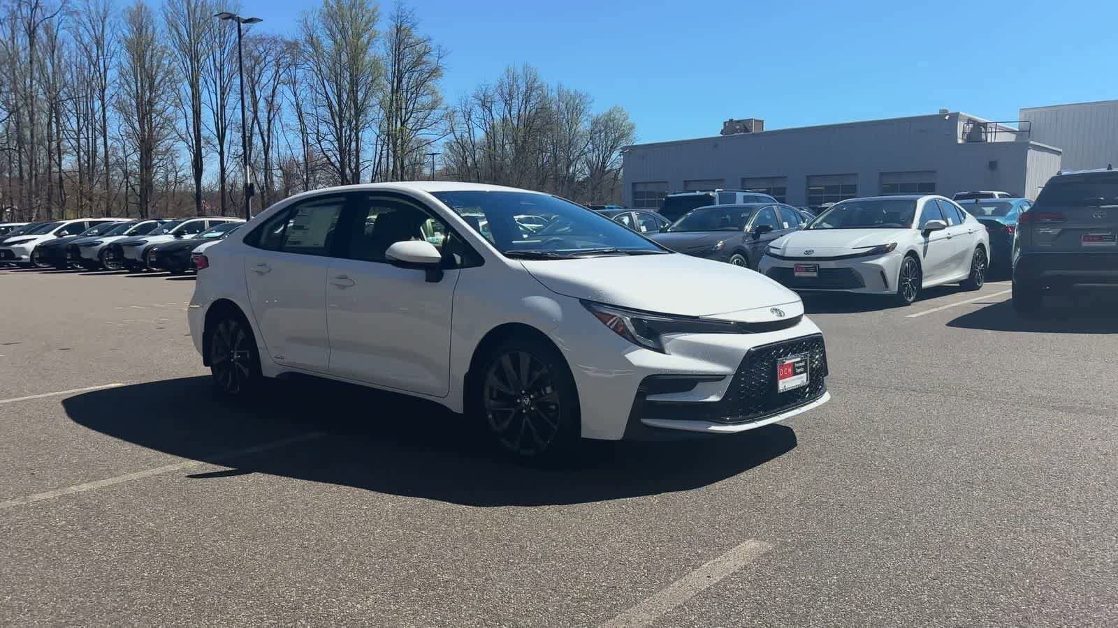Thumbnail: 2026 Toyota Corolla - 4