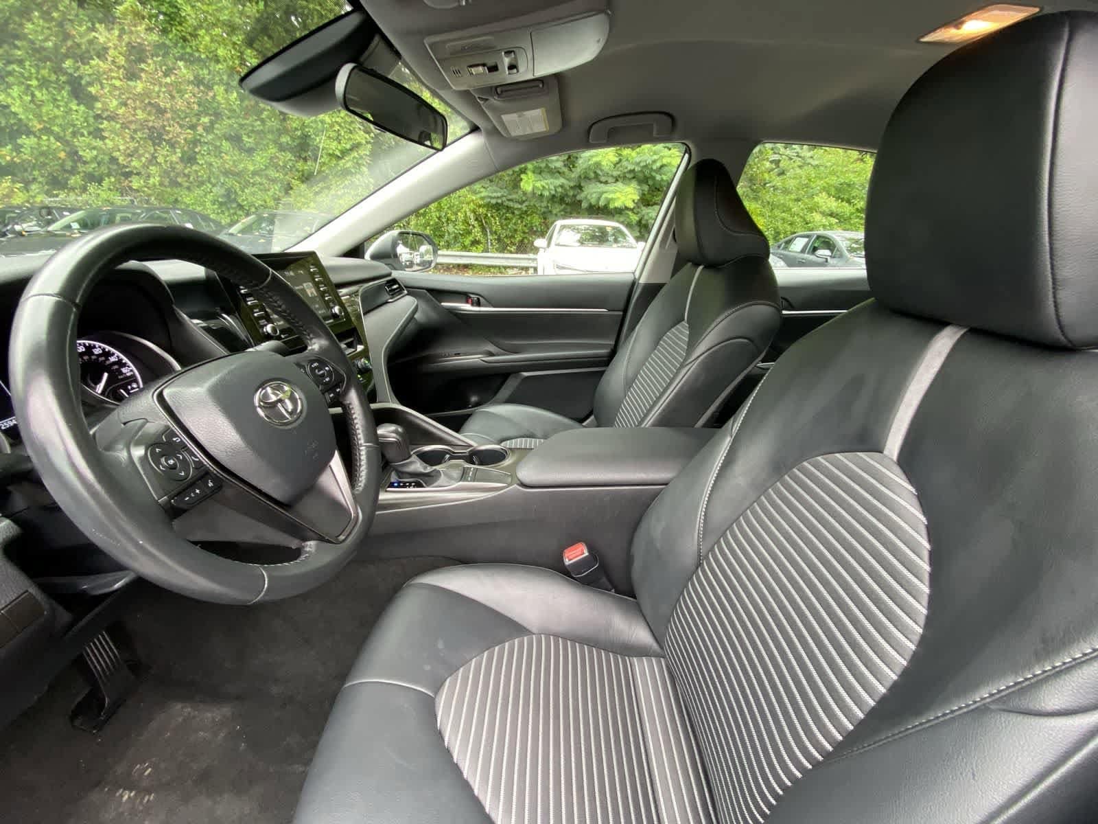 Thumbnail: 2024 Toyota Camry - 16