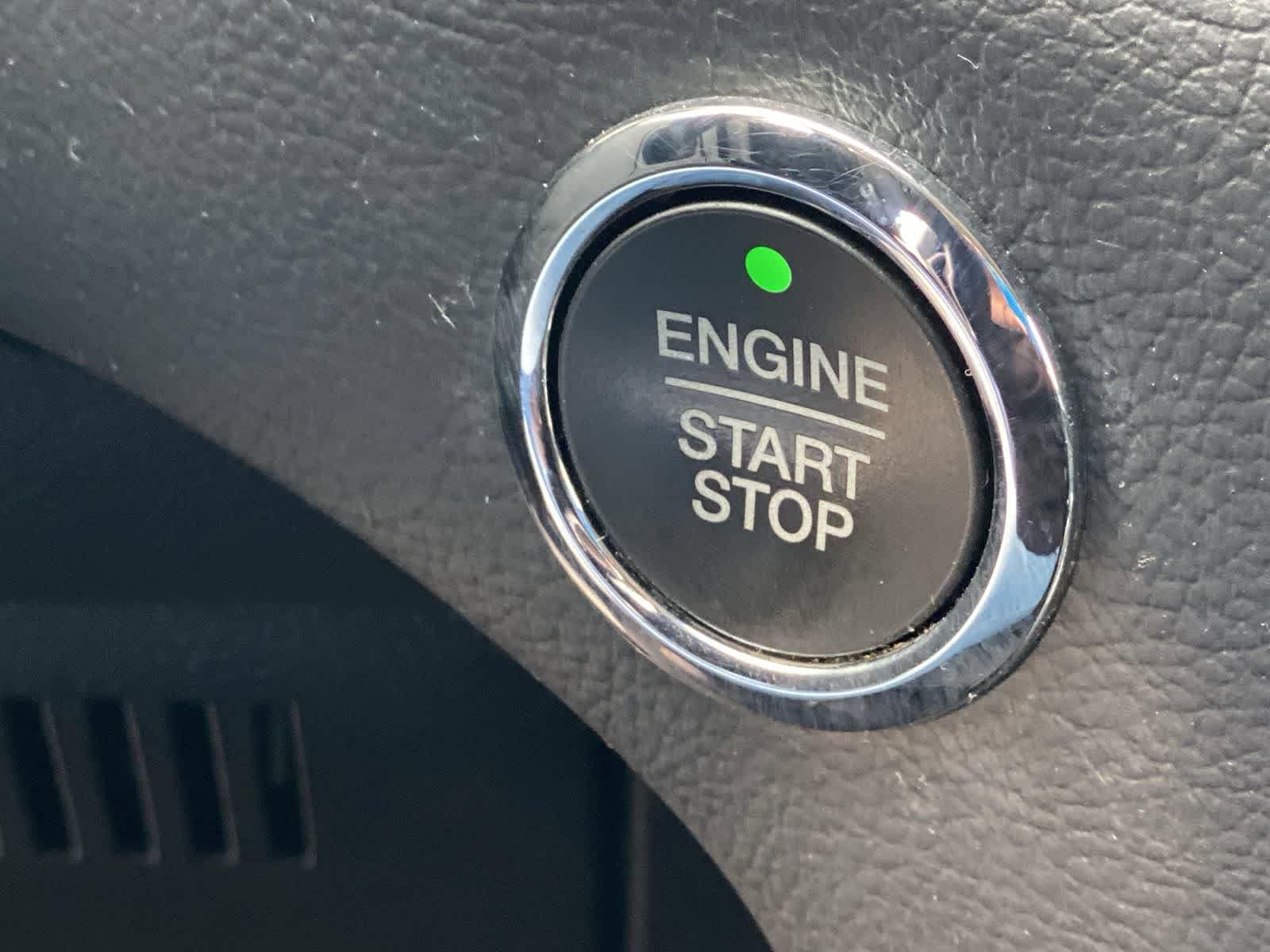 Thumbnail: 2018 Ford Edge - 34