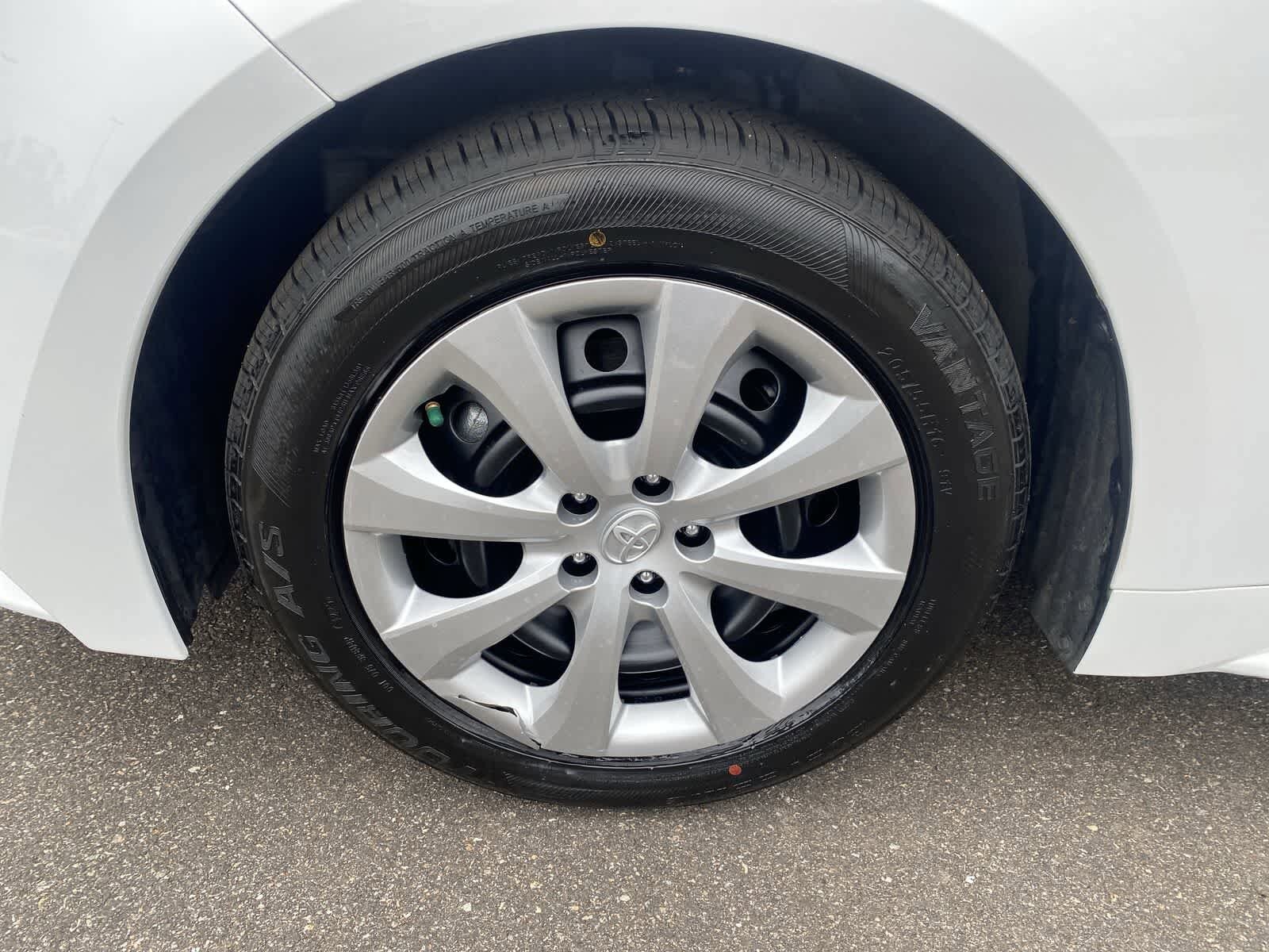 Thumbnail: 2025 Toyota Corolla - 15