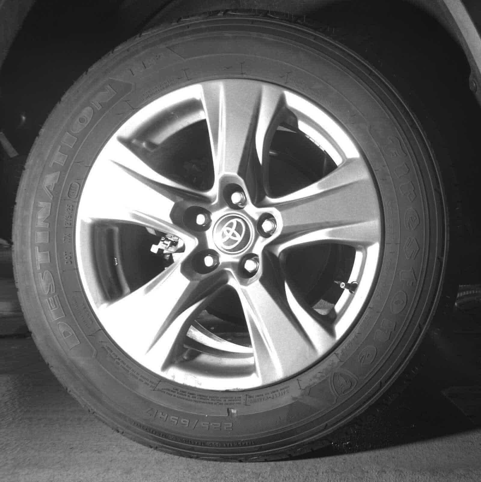 Thumbnail: 2025 Toyota RAV4 - 11