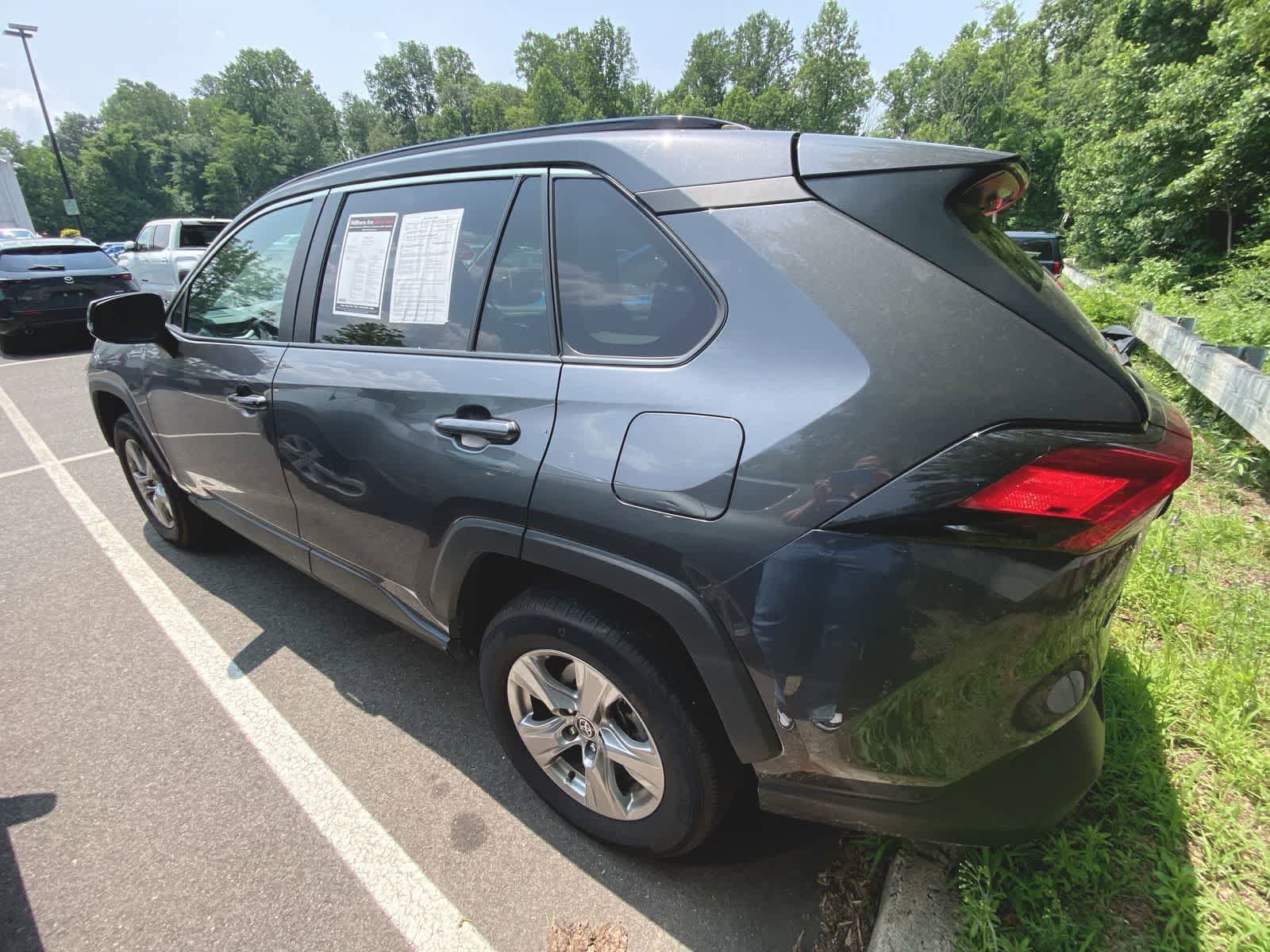 2023 Toyota RAV4 XLE 10