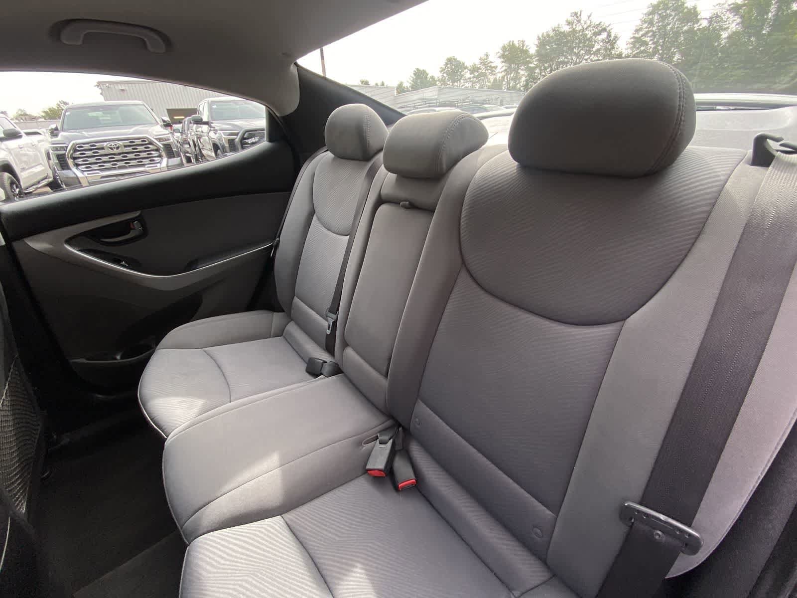 Thumbnail: 2013 Hyundai Elantra - 22