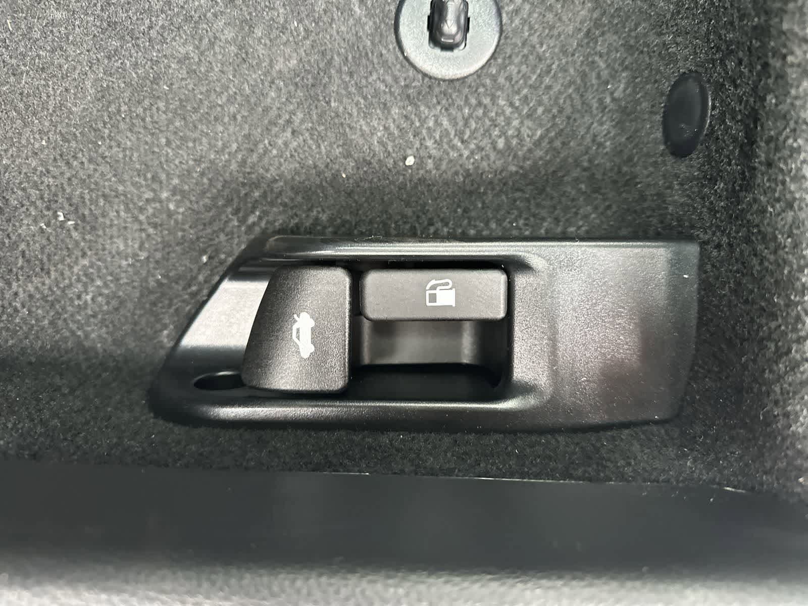 Thumbnail: 2026 Toyota Corolla - 25