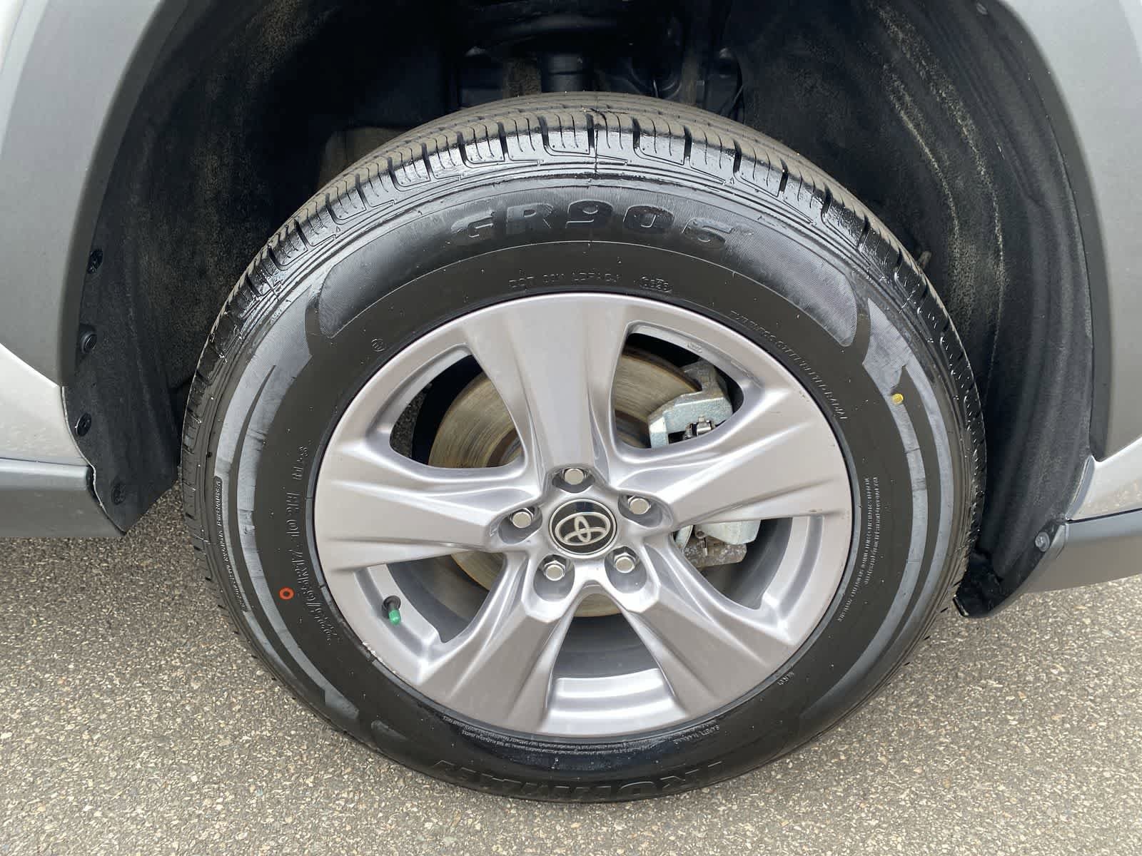 Thumbnail: 2025 Toyota RAV4 - 14