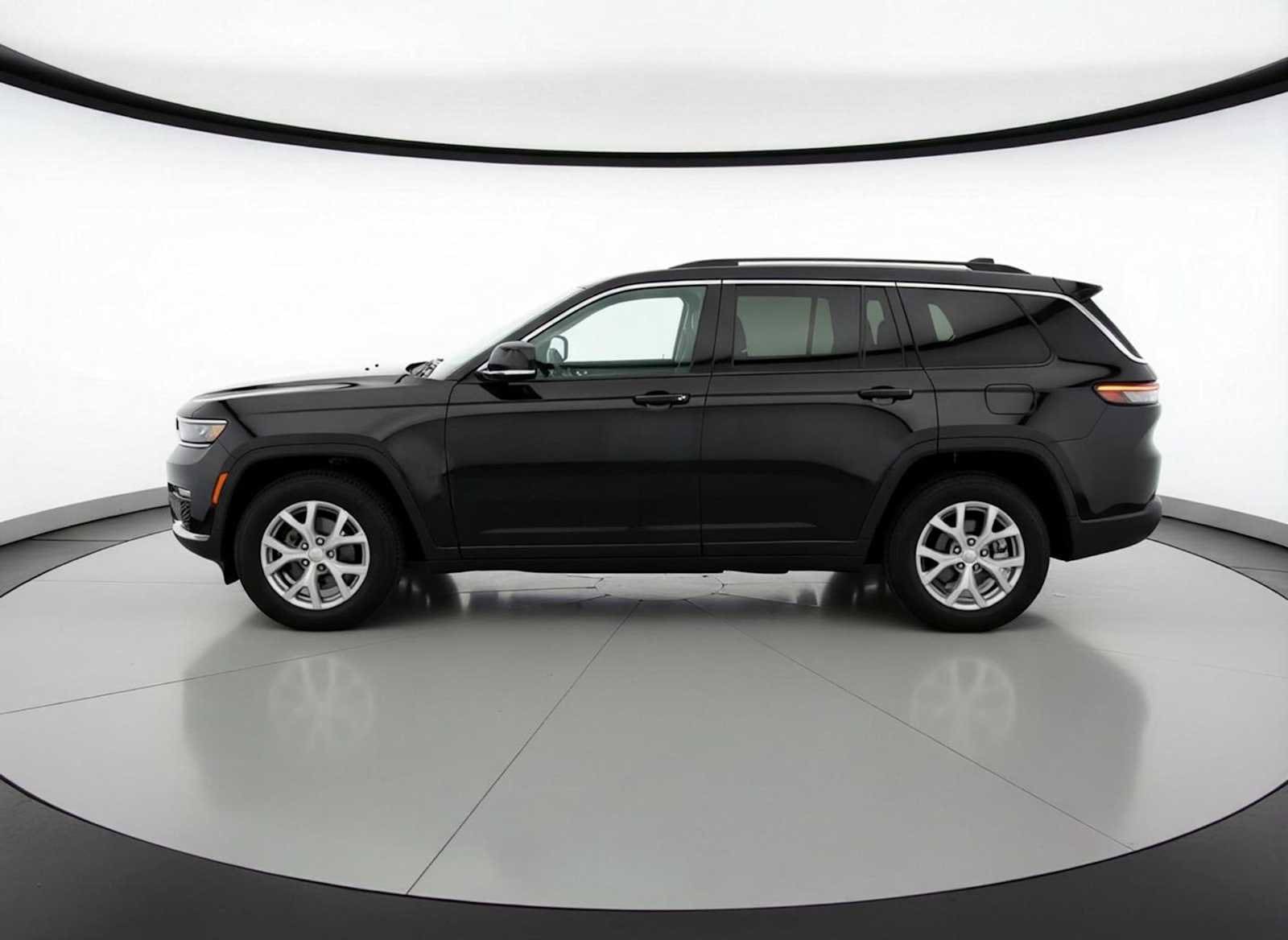 Thumbnail: 2021 Jeep Grand Cherokee L - 6