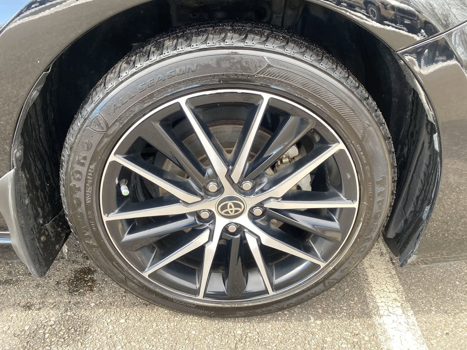 Thumbnail: 2023 Toyota Camry - 19