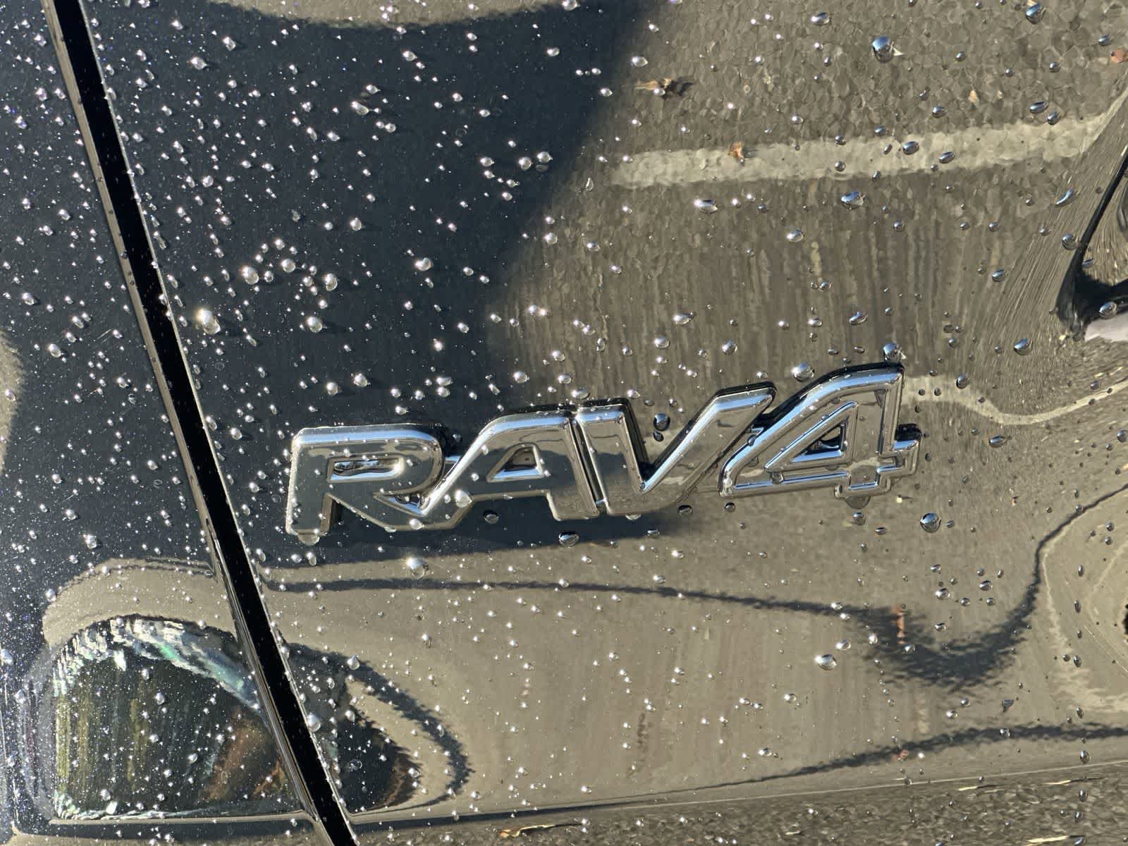 Thumbnail: 2025 Toyota RAV4 - 14