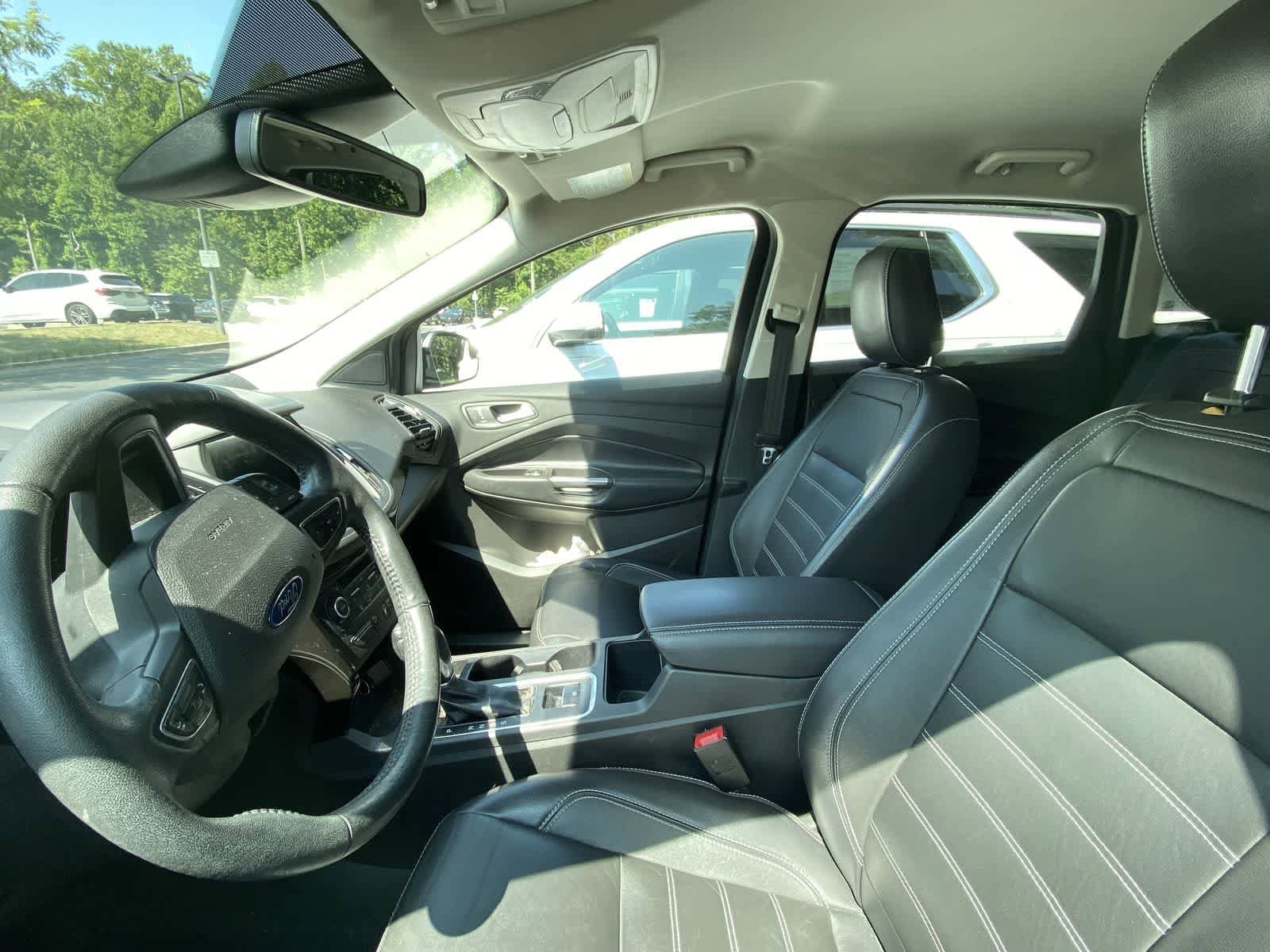 Thumbnail: 2018 Ford Escape - 10