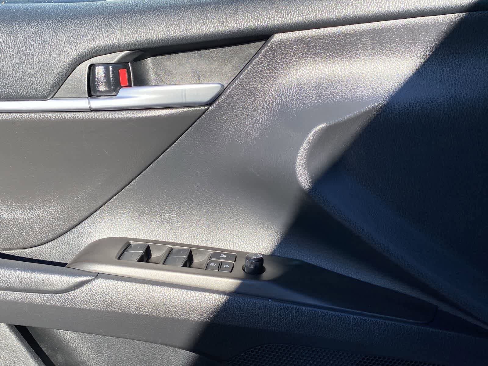 Thumbnail: 2023 Toyota Camry - 23