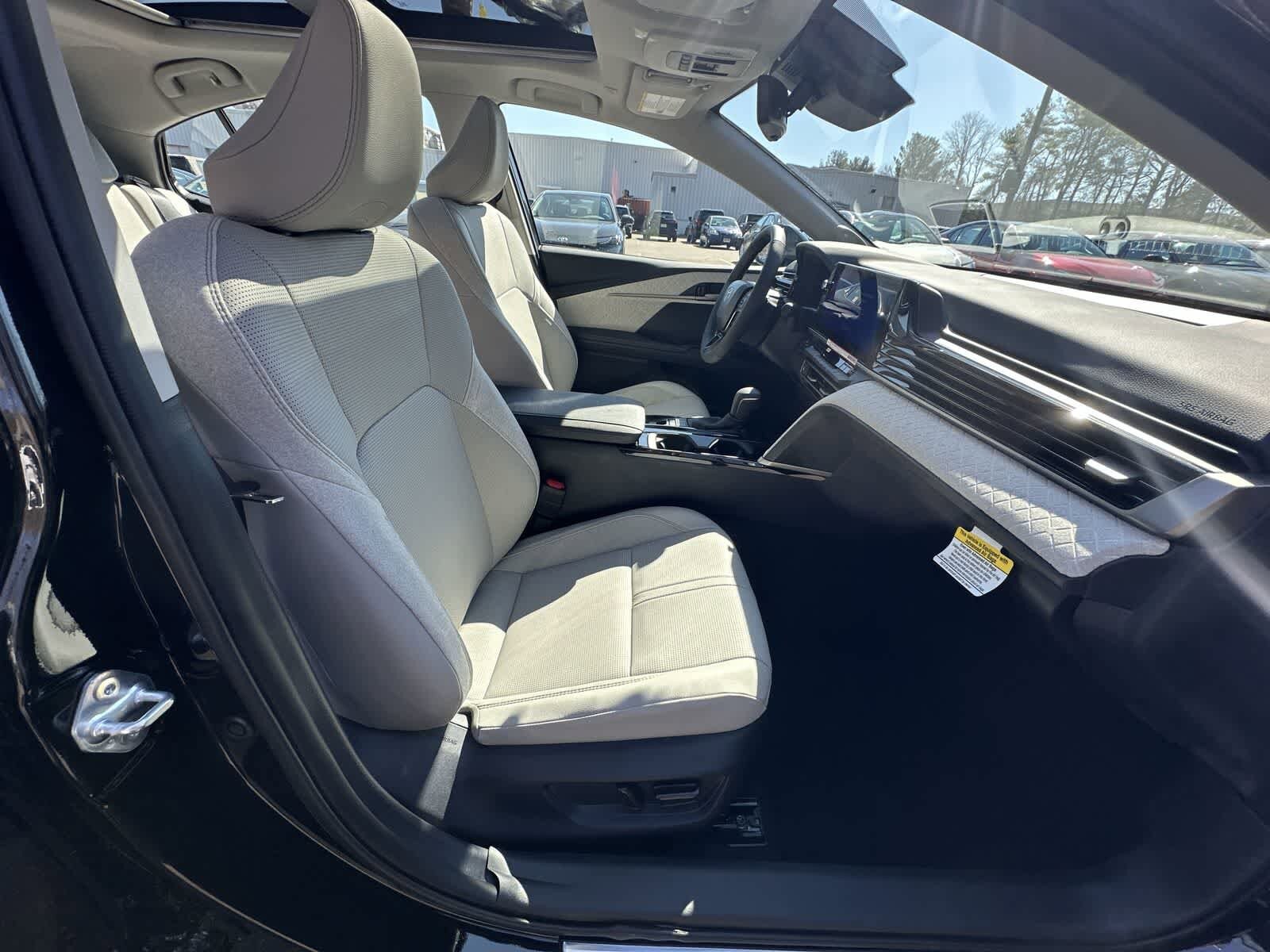 Thumbnail: 2026 Toyota Camry - 34