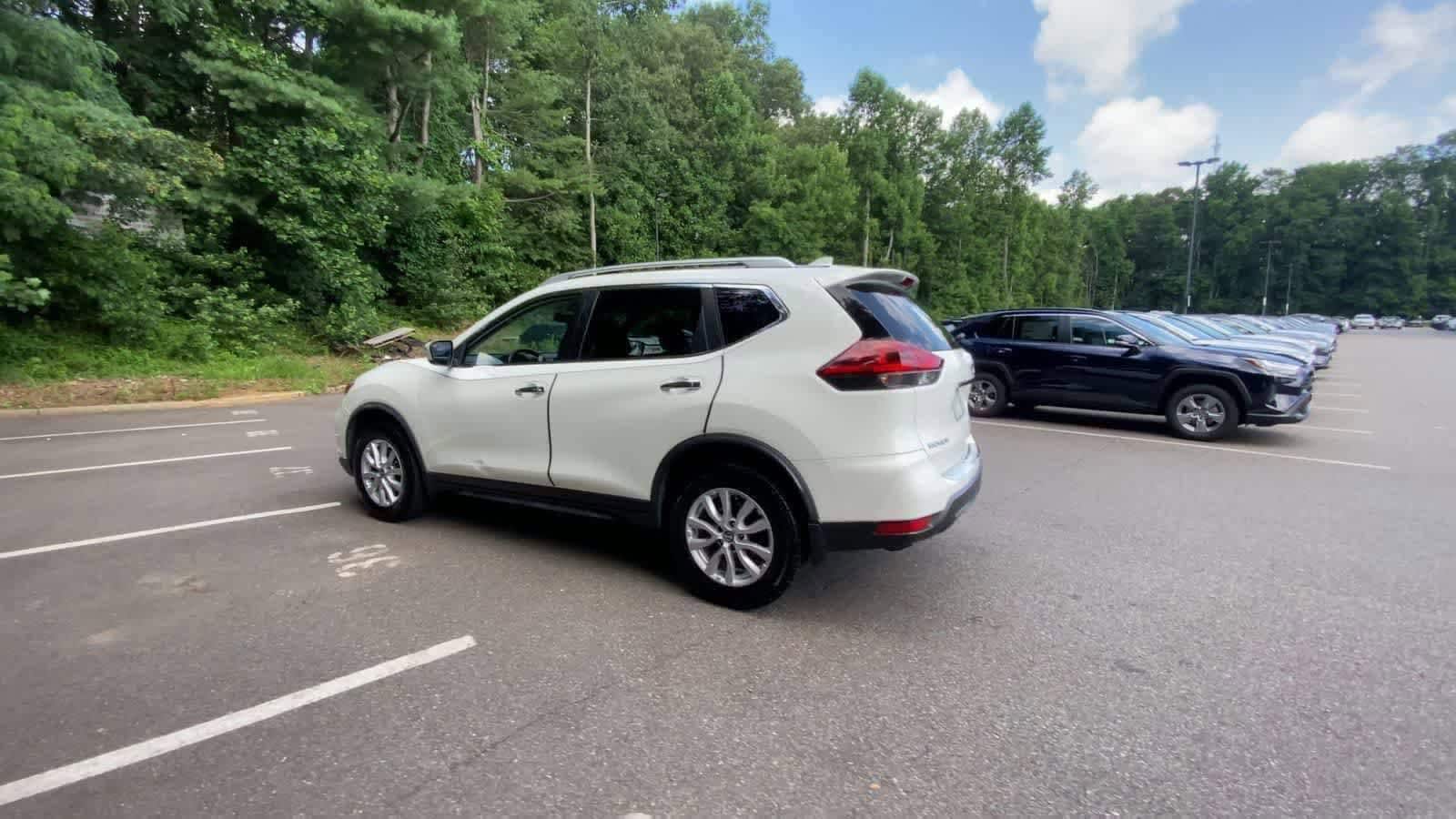 Thumbnail: 2018 Nissan Rogue - 6