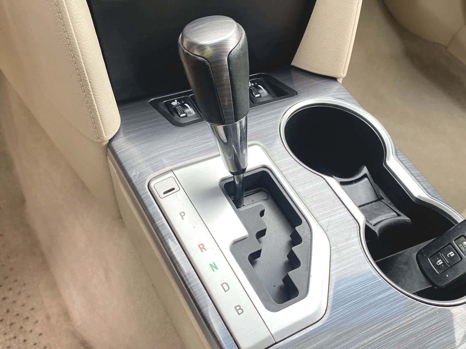 Thumbnail: 2014 Toyota Camry - 30