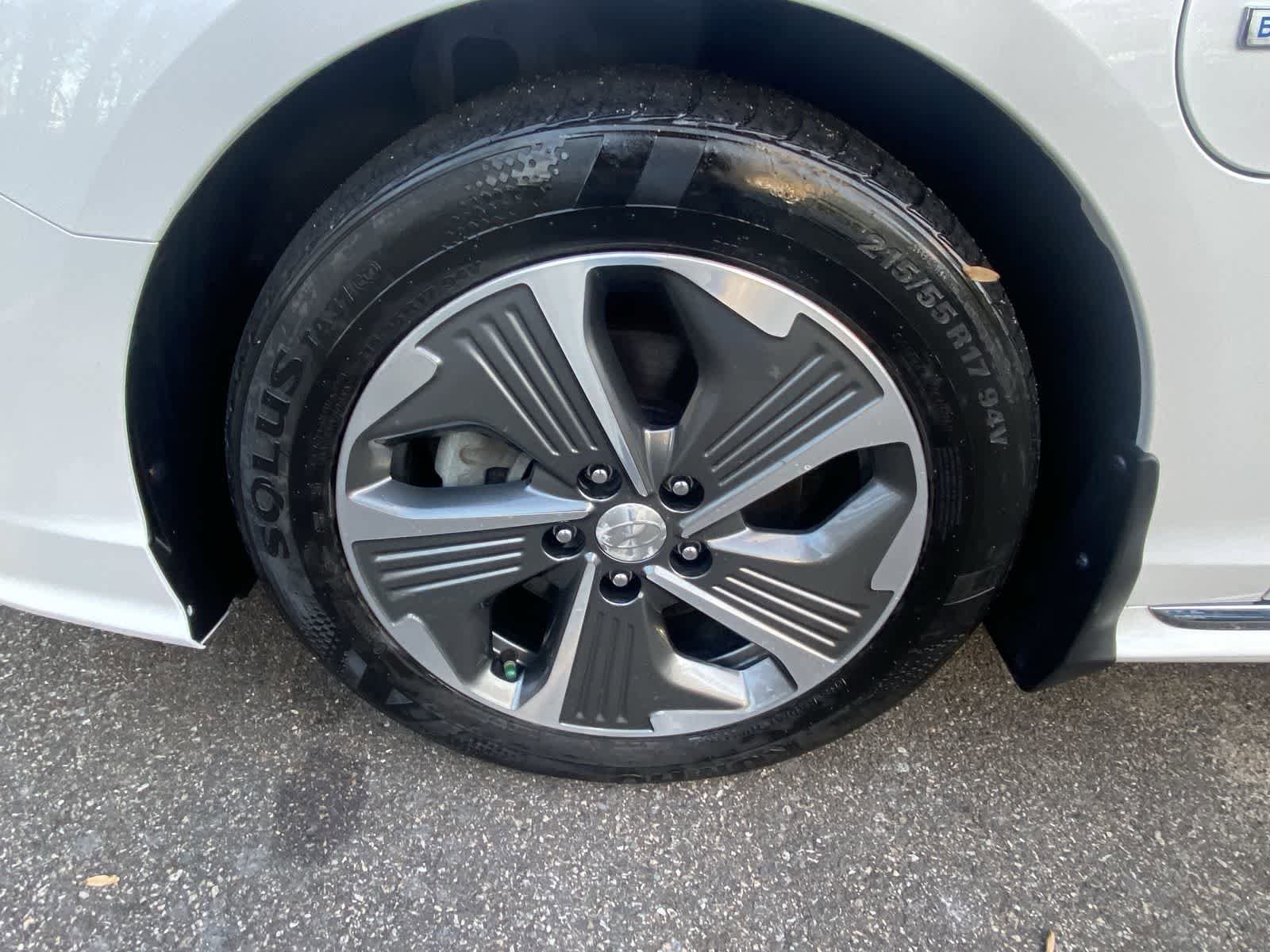 Thumbnail: 2019 Hyundai Sonata - 19