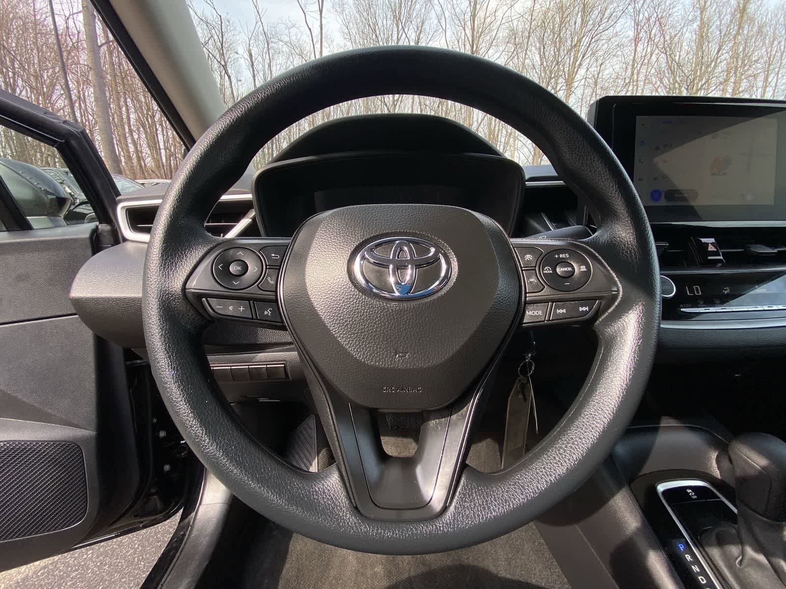 Thumbnail: 2025 Toyota Corolla - 25