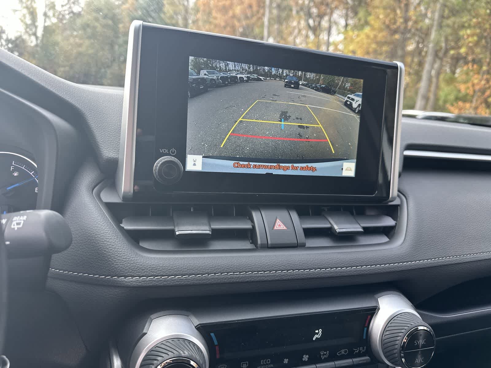 Thumbnail: 2025 Toyota RAV4 - 20