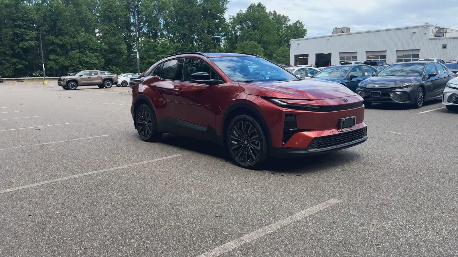 Thumbnail: 2026 Toyota C-HR - 2