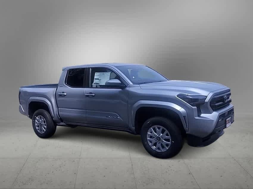 2025 Toyota Tacoma SR5 2