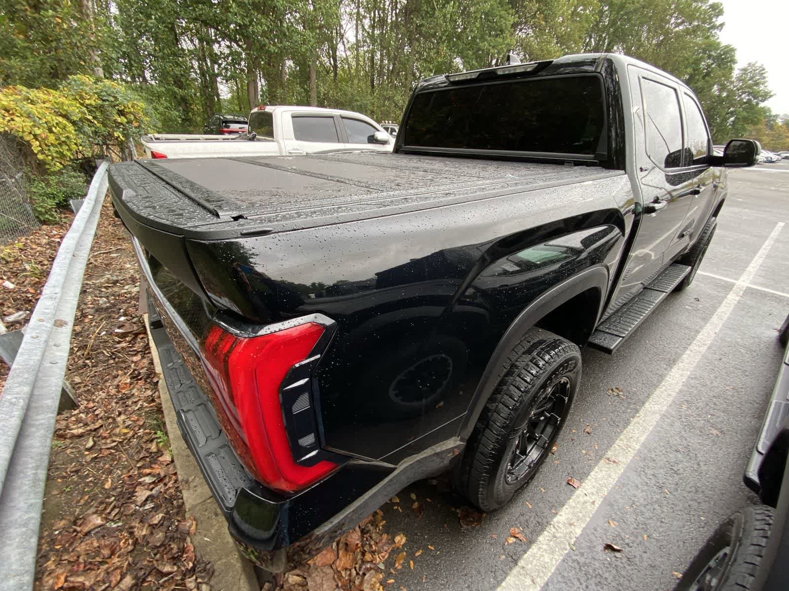Thumbnail: 2023 Toyota Tundra - 10