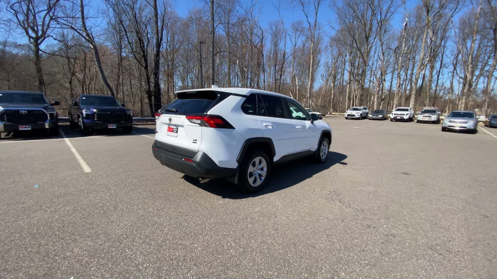 Thumbnail: 2023 Toyota RAV4 - 11