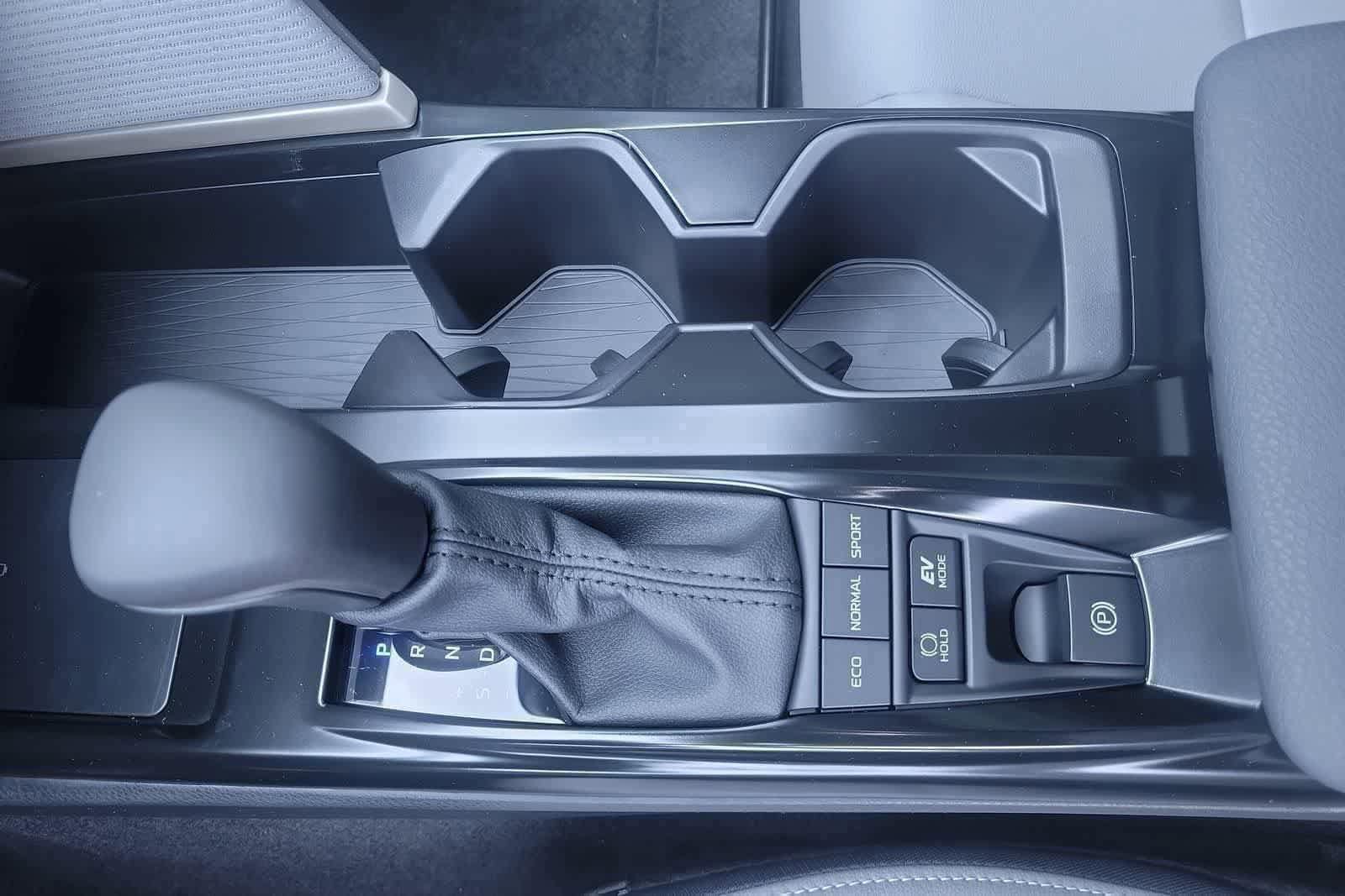 Thumbnail: 2025 Toyota Camry - 23