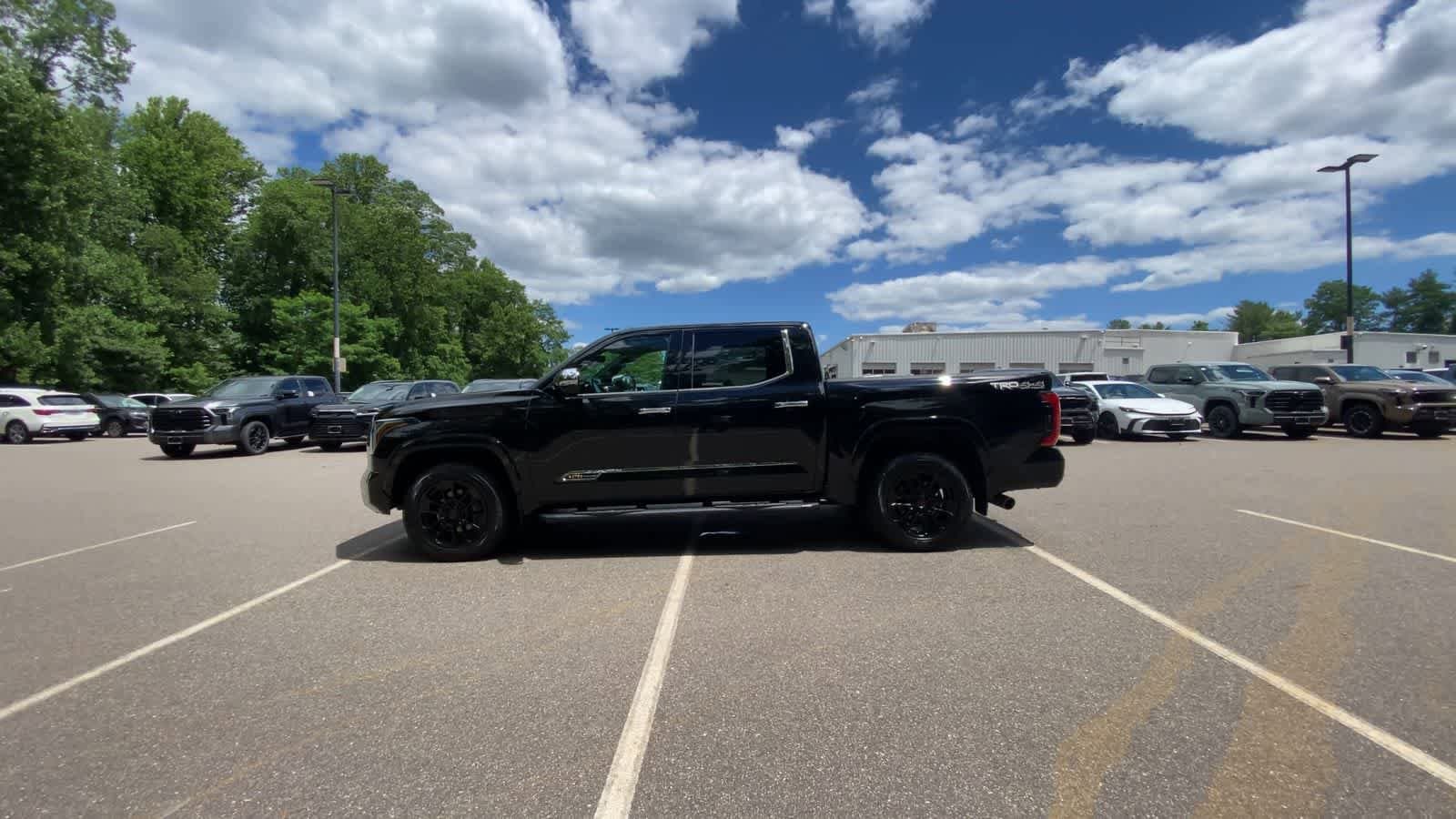 Thumbnail: 2025 Toyota Tundra - 6
