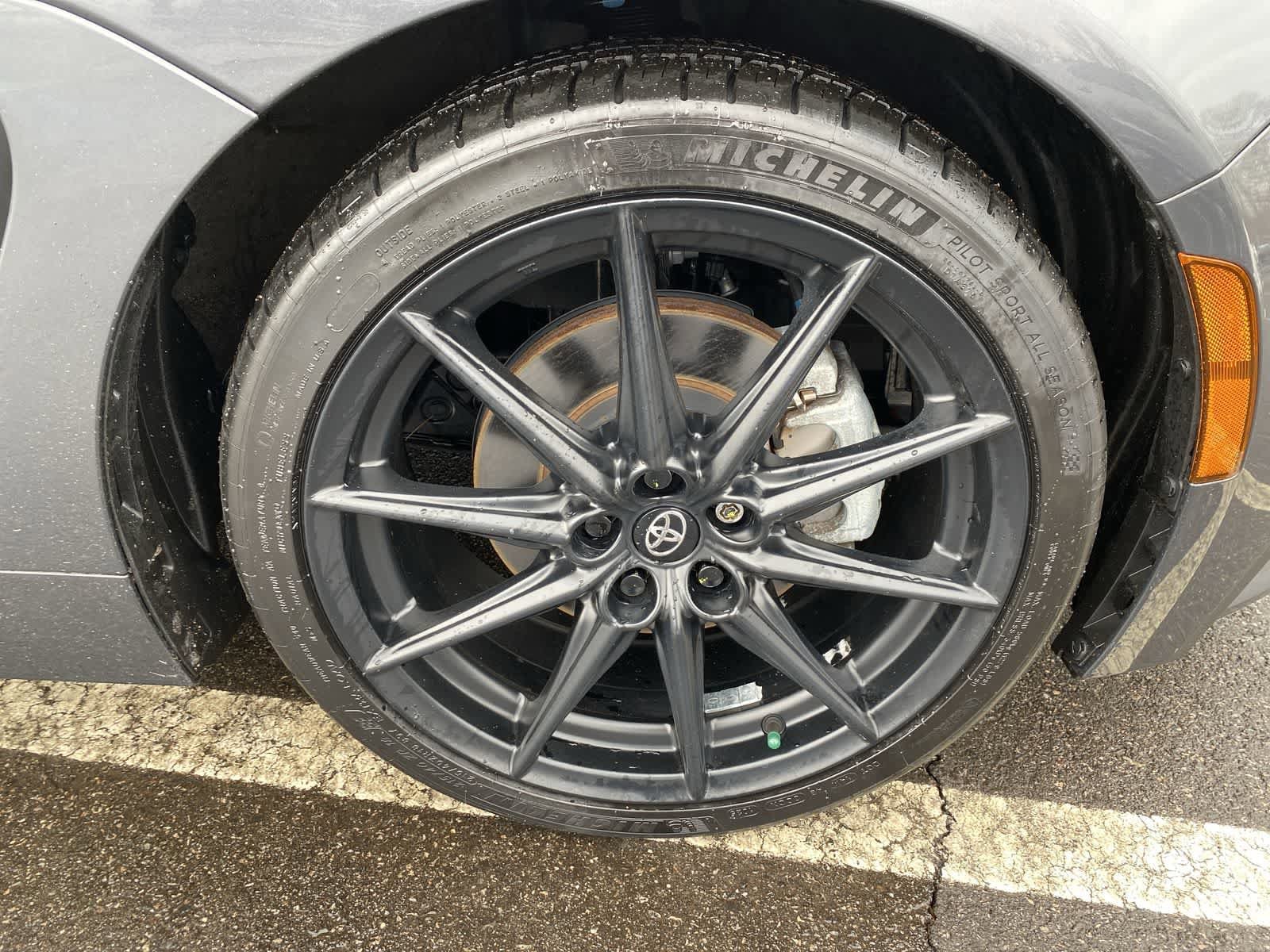 Thumbnail: 2023 Toyota GR86 - 17