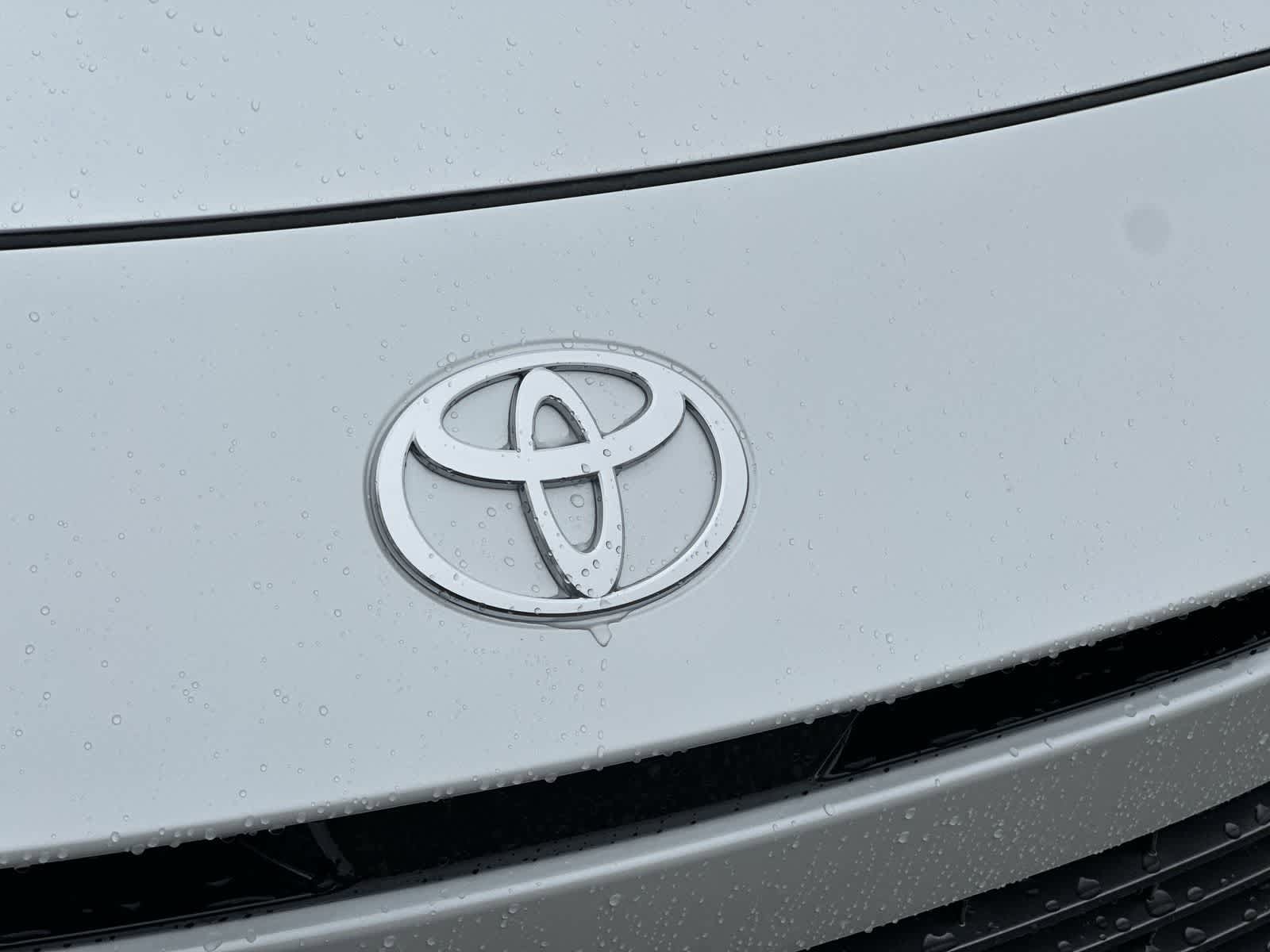 Thumbnail: 2026 Toyota Camry - 13