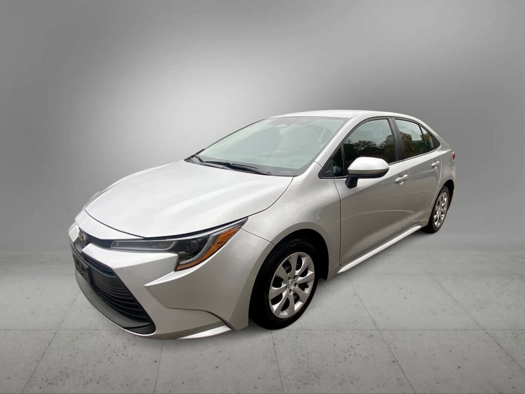 Used 2024 Toyota Corolla LE Sedan